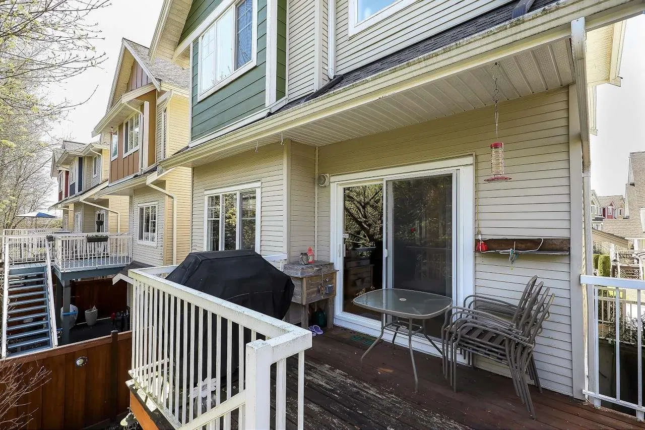 Photo 5 of 40 at #14 – 1108 Riverside Close