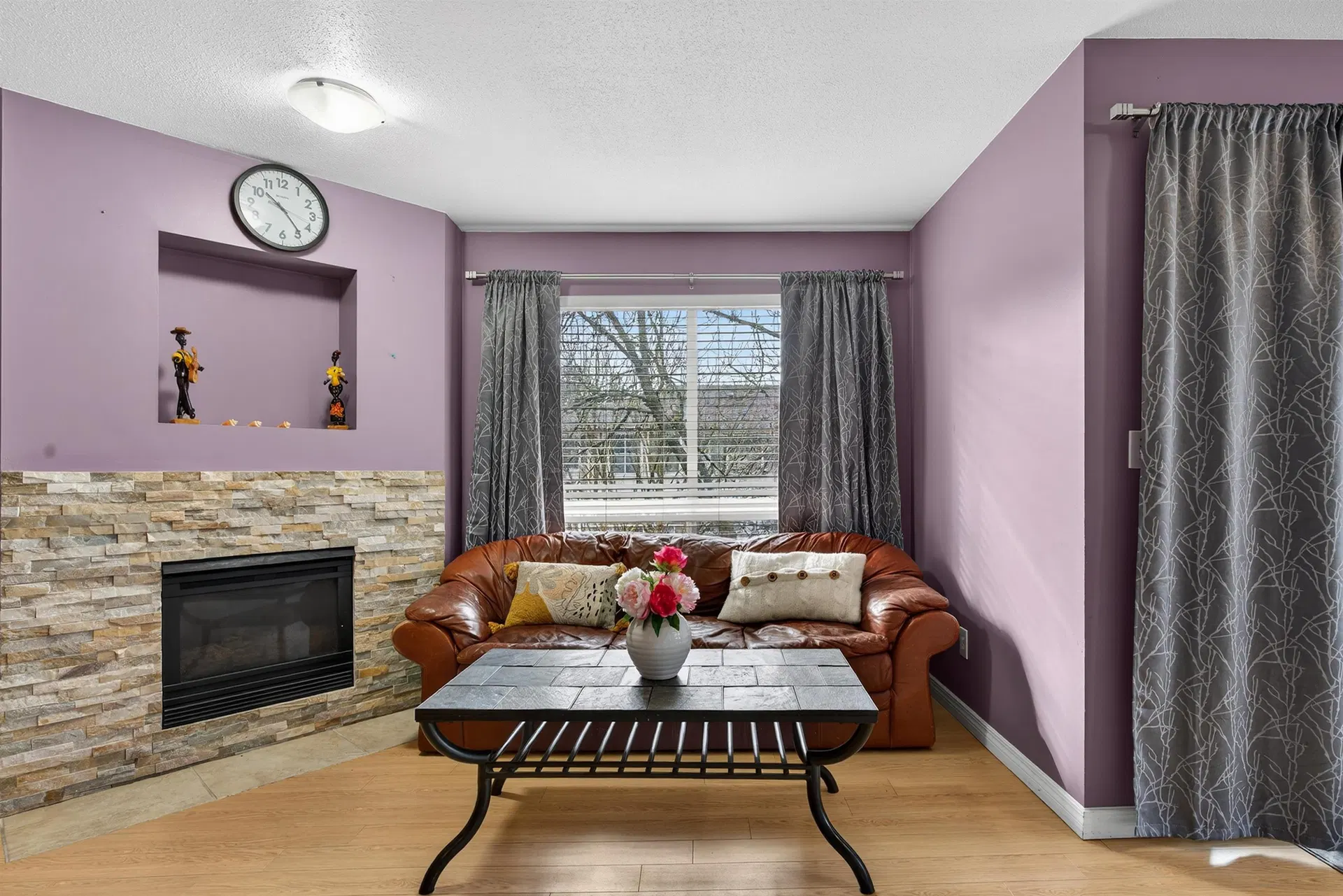 Photo 4 of 27 at #309 – 2435 Welcher Avenue
