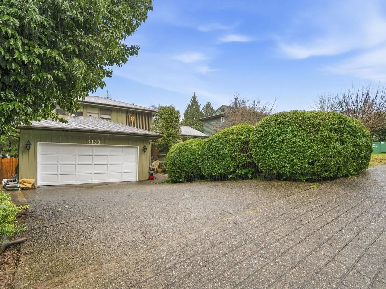 Photo 1 of 28 at 3183 Beacon Drive