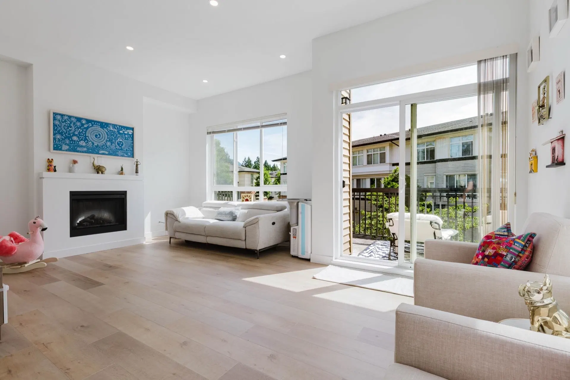 Photo 5 of 39 at #112 – 1125 Kensal Place