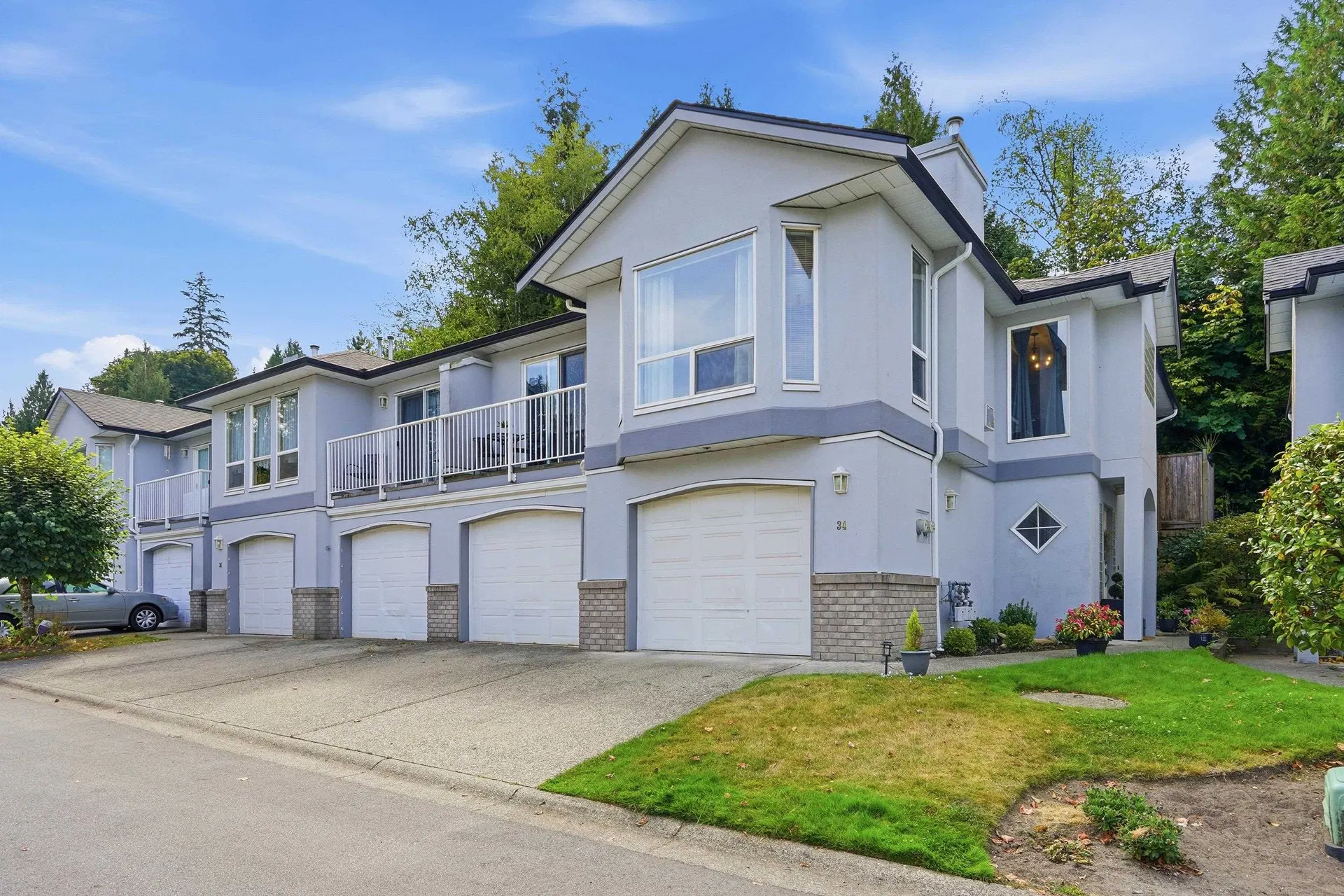 #34 – 3902 Latimer Street