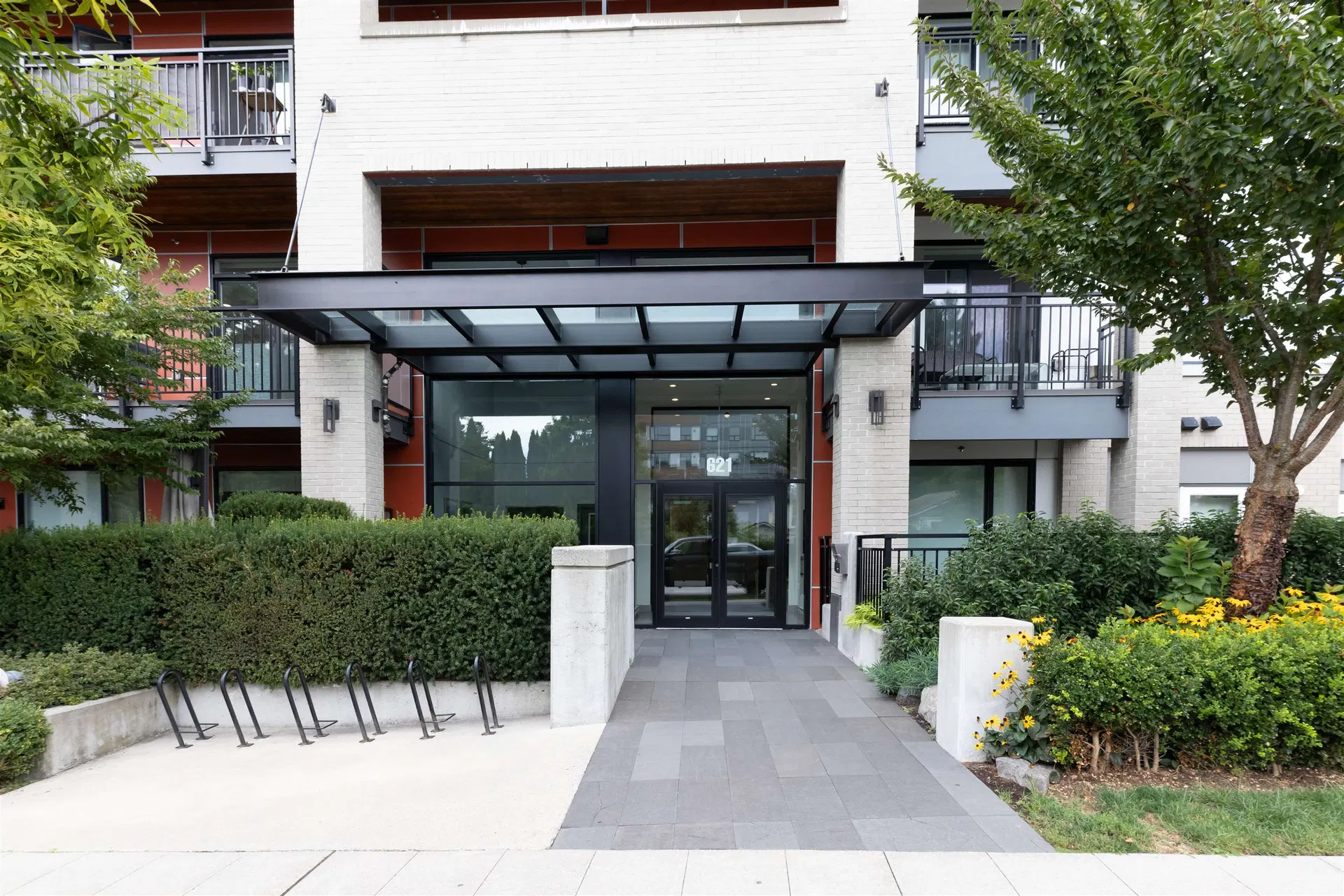 Photo 2 of 30 at #315 – 621 Regan Avenue