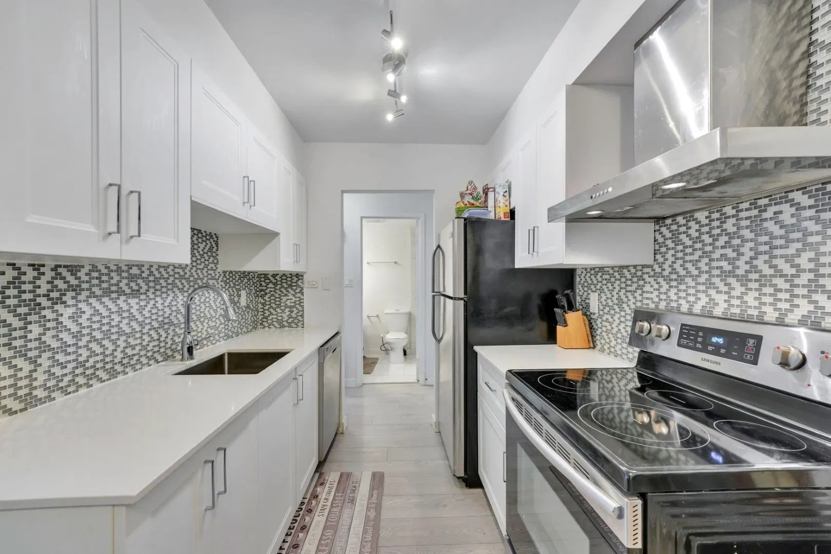 Photo 3 of 26 at #304 – 9847 Manchester Drive