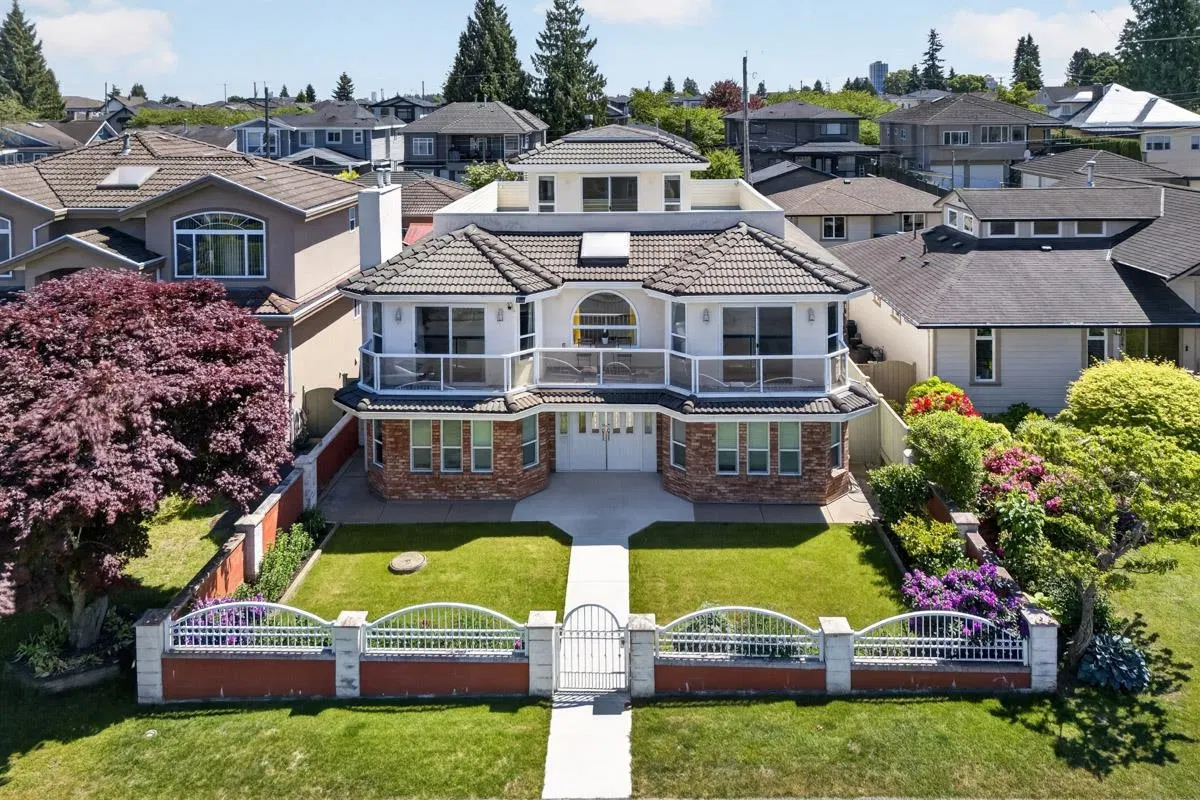 Photo 1 of 34 at 8026 18th Avenue