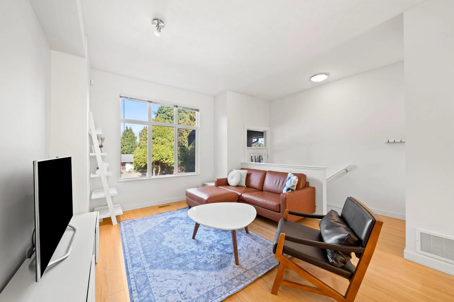 Photo 5 of 33 at #86 – 9800 Odlin Road