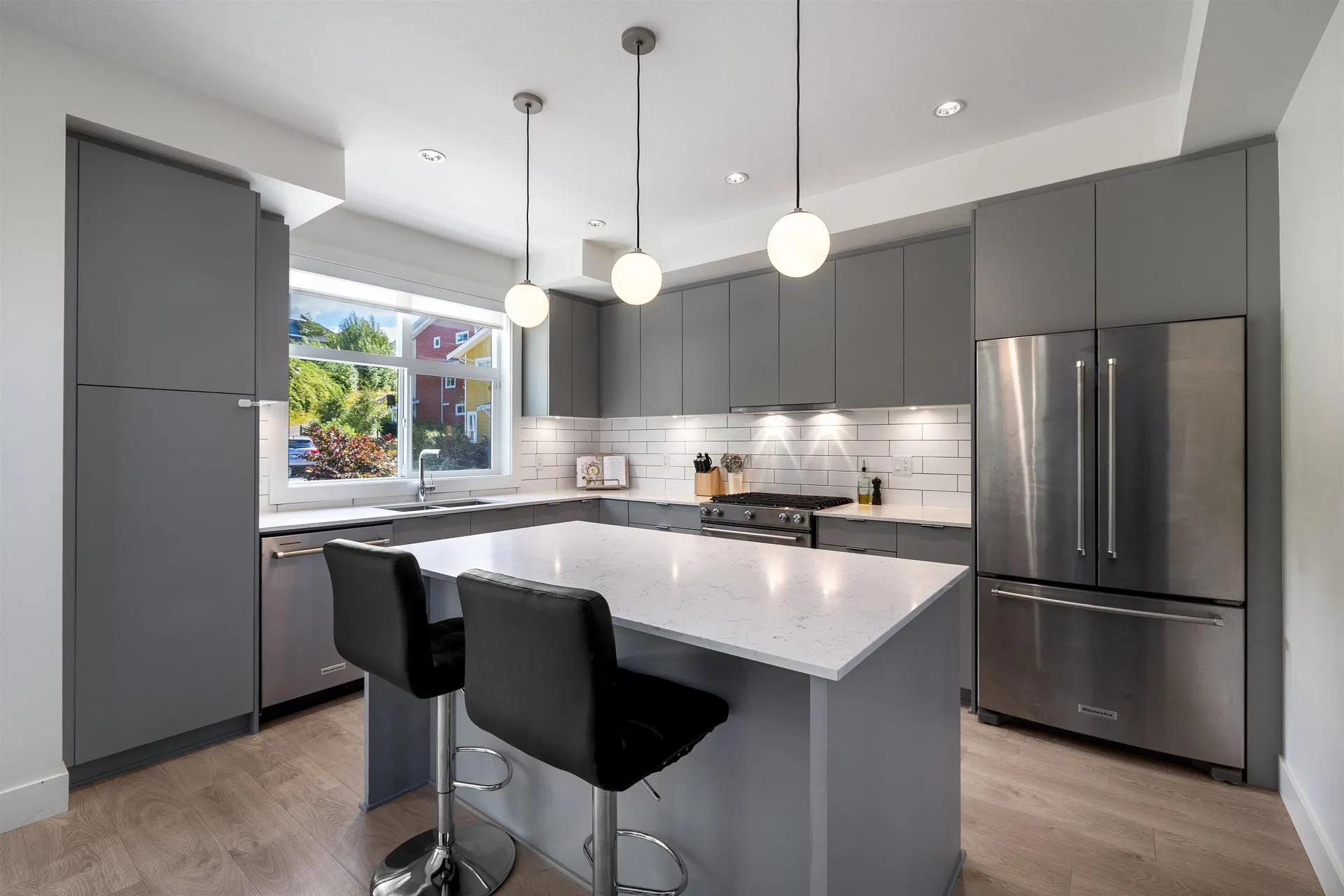 Photo 5 of 28 at #28 – 16561 17a Avenue
