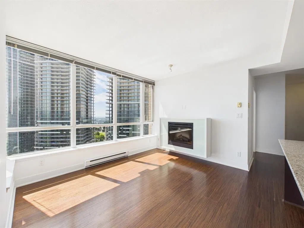 Photo 4 of 34 at #3106 – 4808 Hazel Street