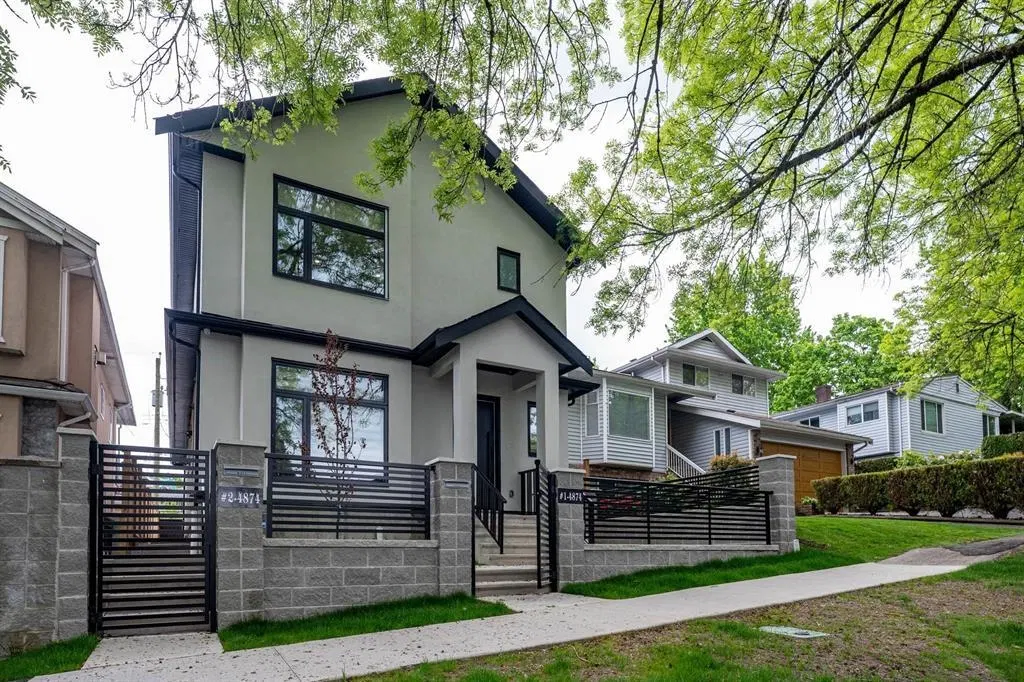Photo 1 of 20 at #2 – 4874 Lanark Street