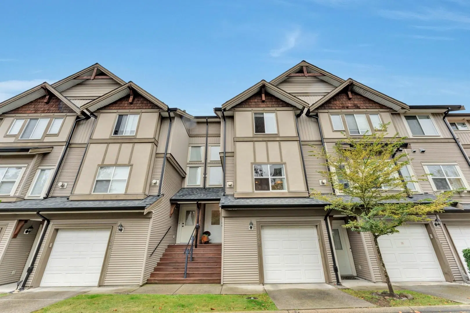 Photo 2 of 40 at #142 – 1055 Riverwood Gate