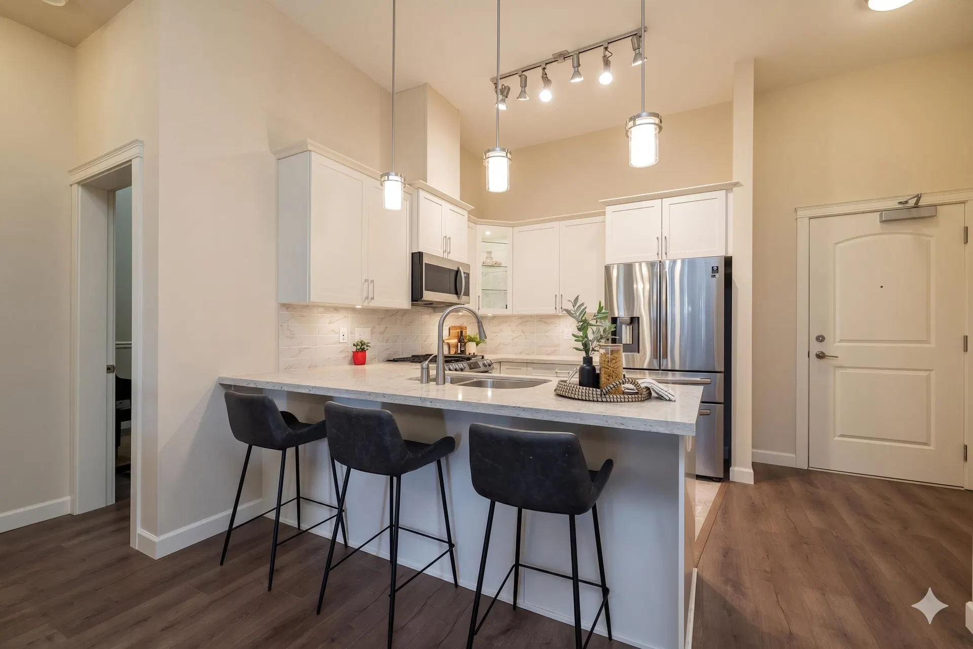 Photo 2 of 40 at #609 – 20325 85 Avenue