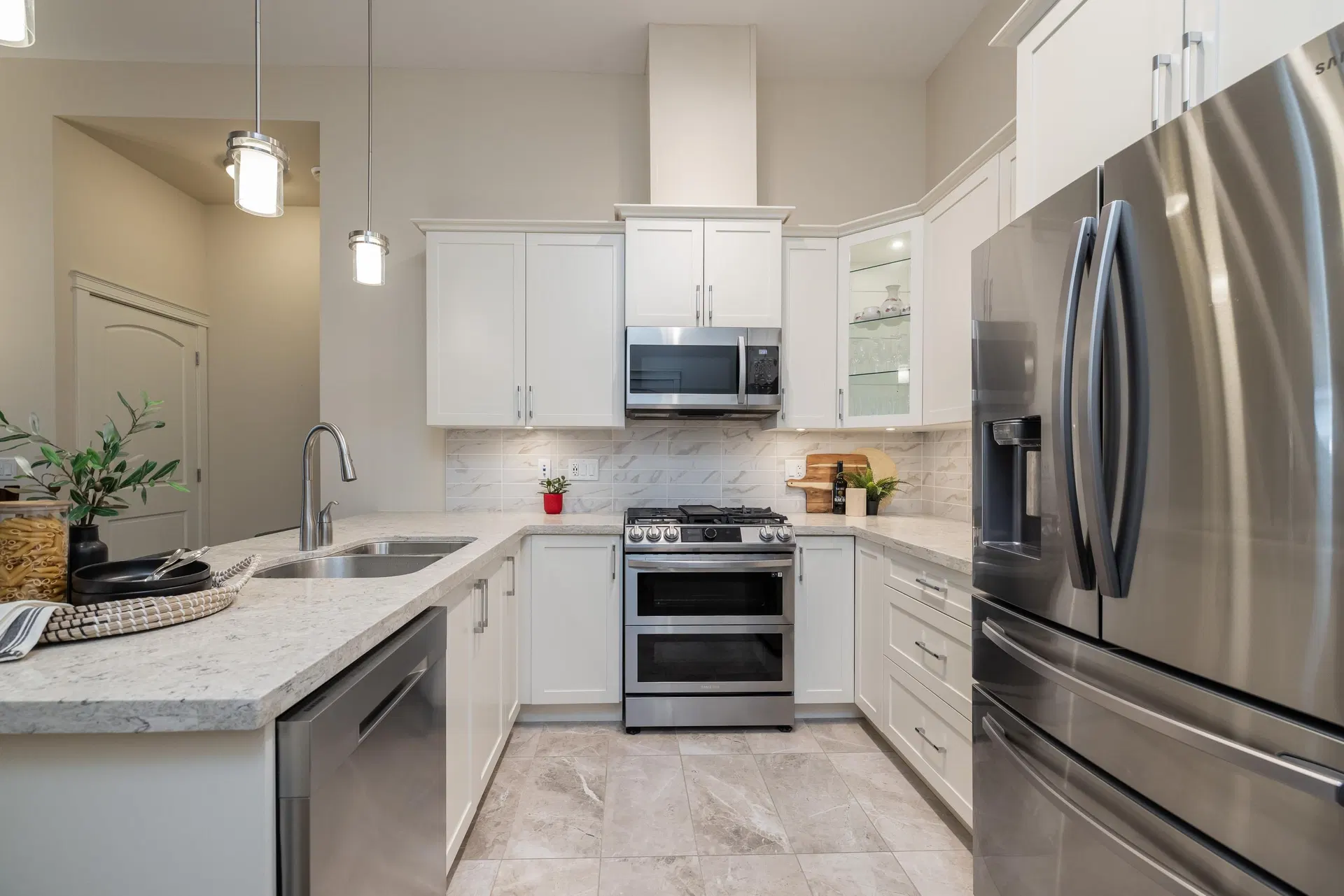 Photo 4 of 40 at #609 – 20325 85 Avenue