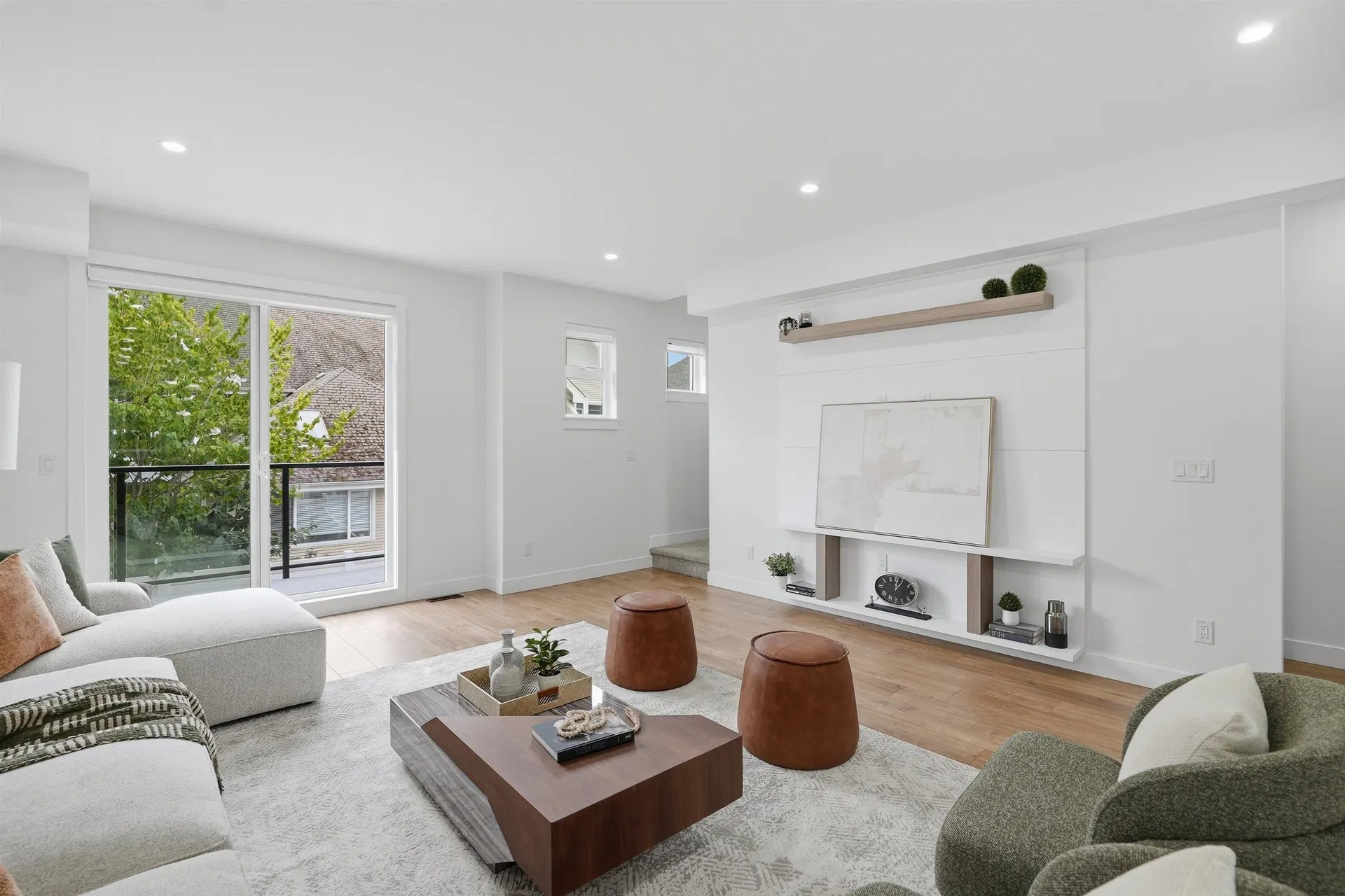 Photo 3 of 9 at #22 – 5629 King George Boulevard