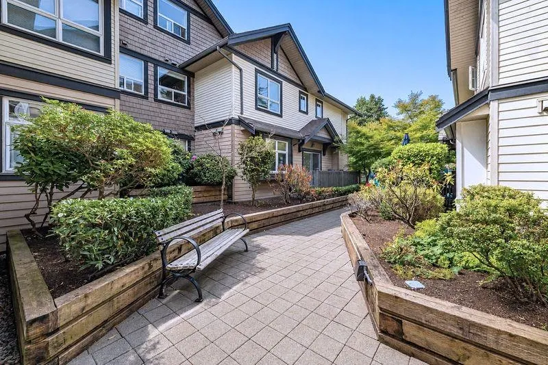 Photo 3 of 21 at #306 – 4468 Albert Street