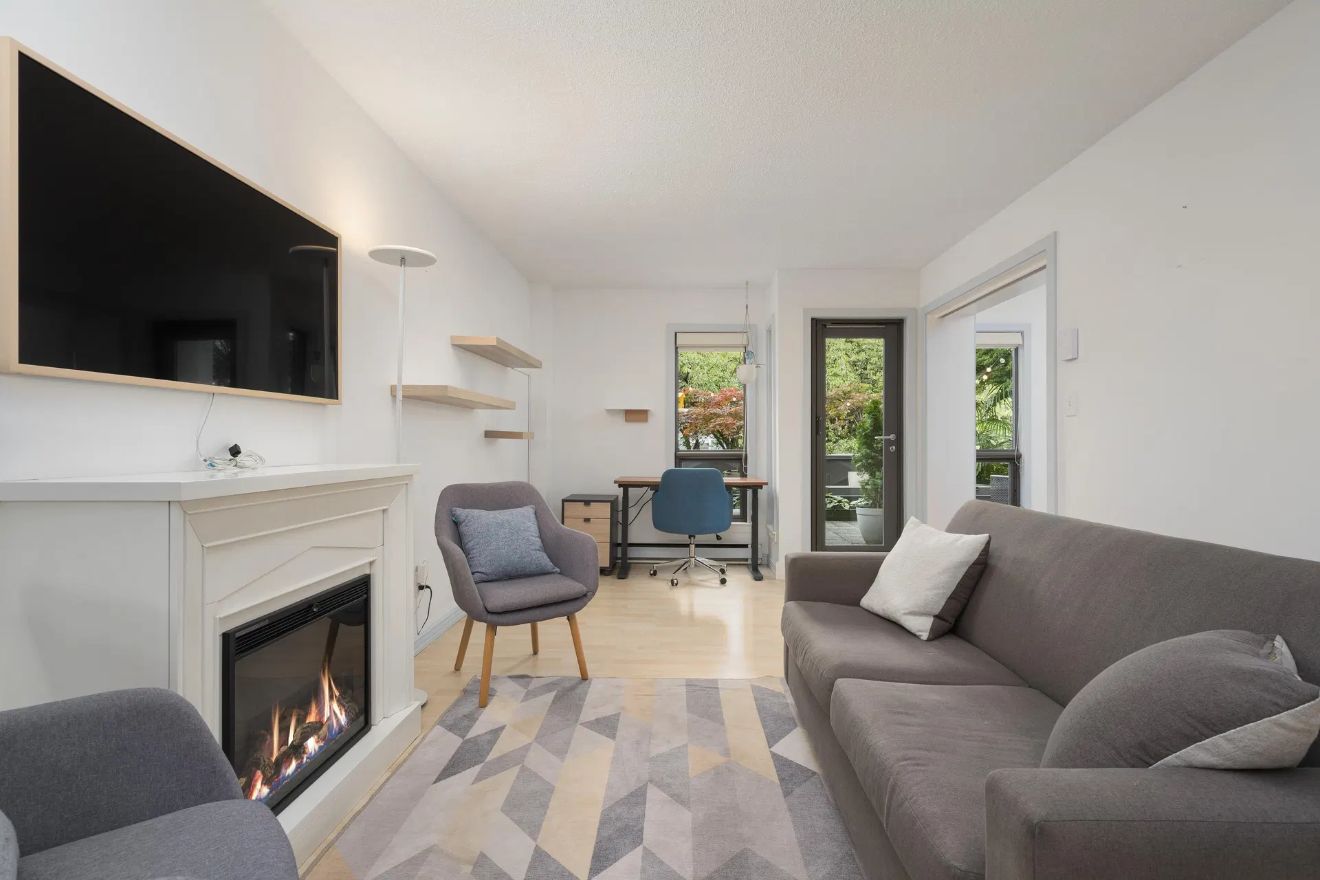 Photo 4 of 40 at #106 – 1477 Fountain Way