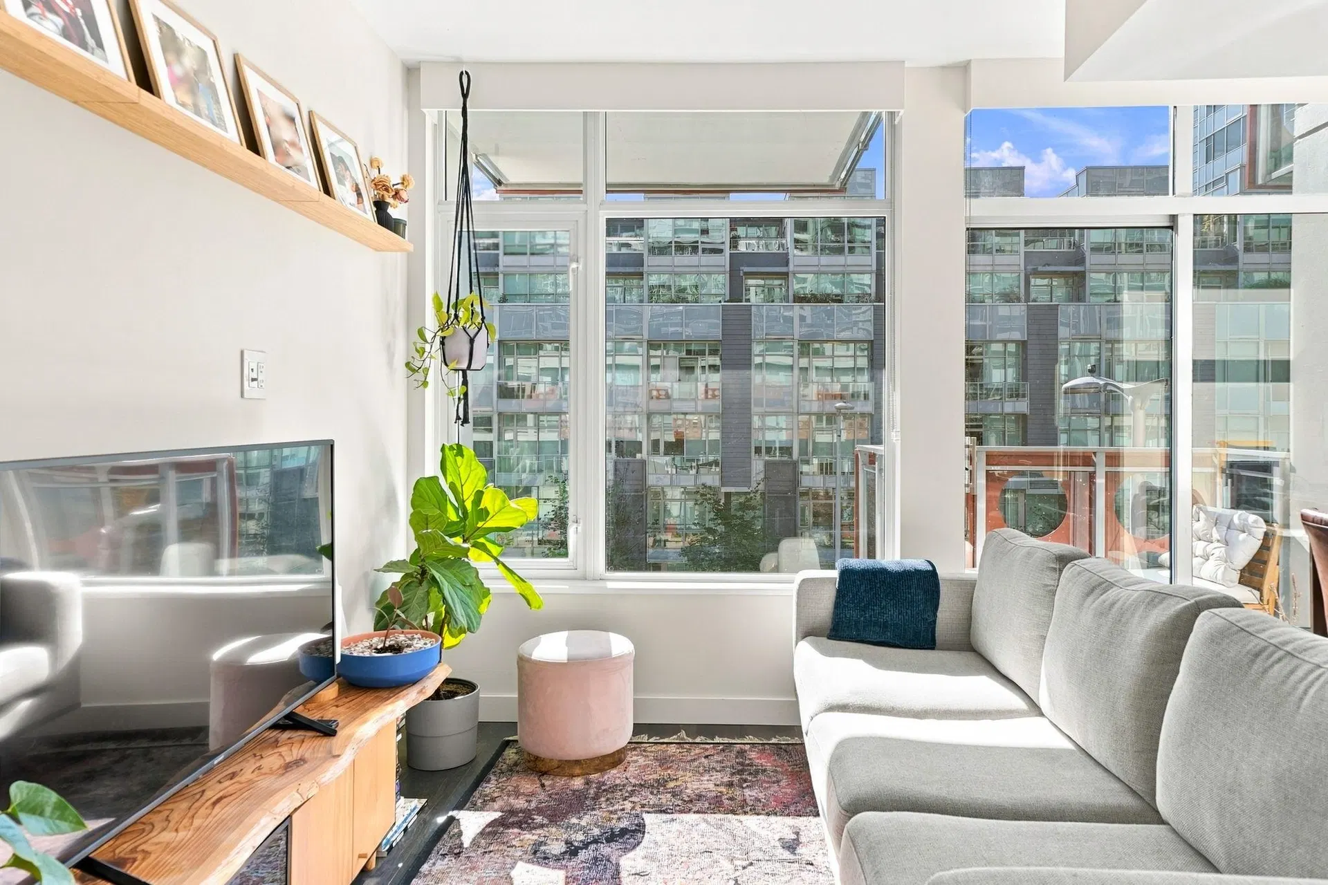 Photo 2 of 35 at #312 – 161 E 1st Avenue