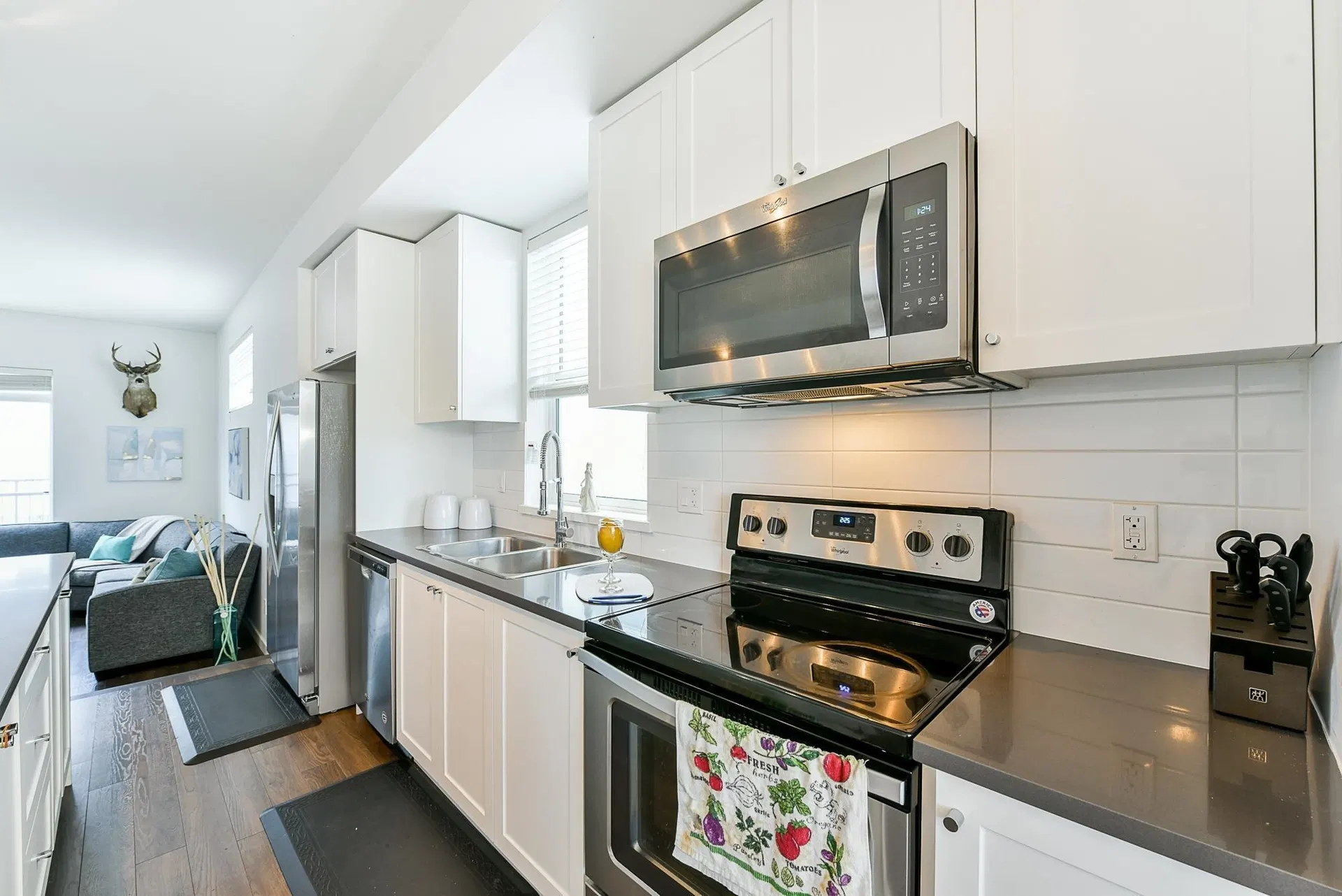Photo 4 of 25 at #51 – 8130 136a Street