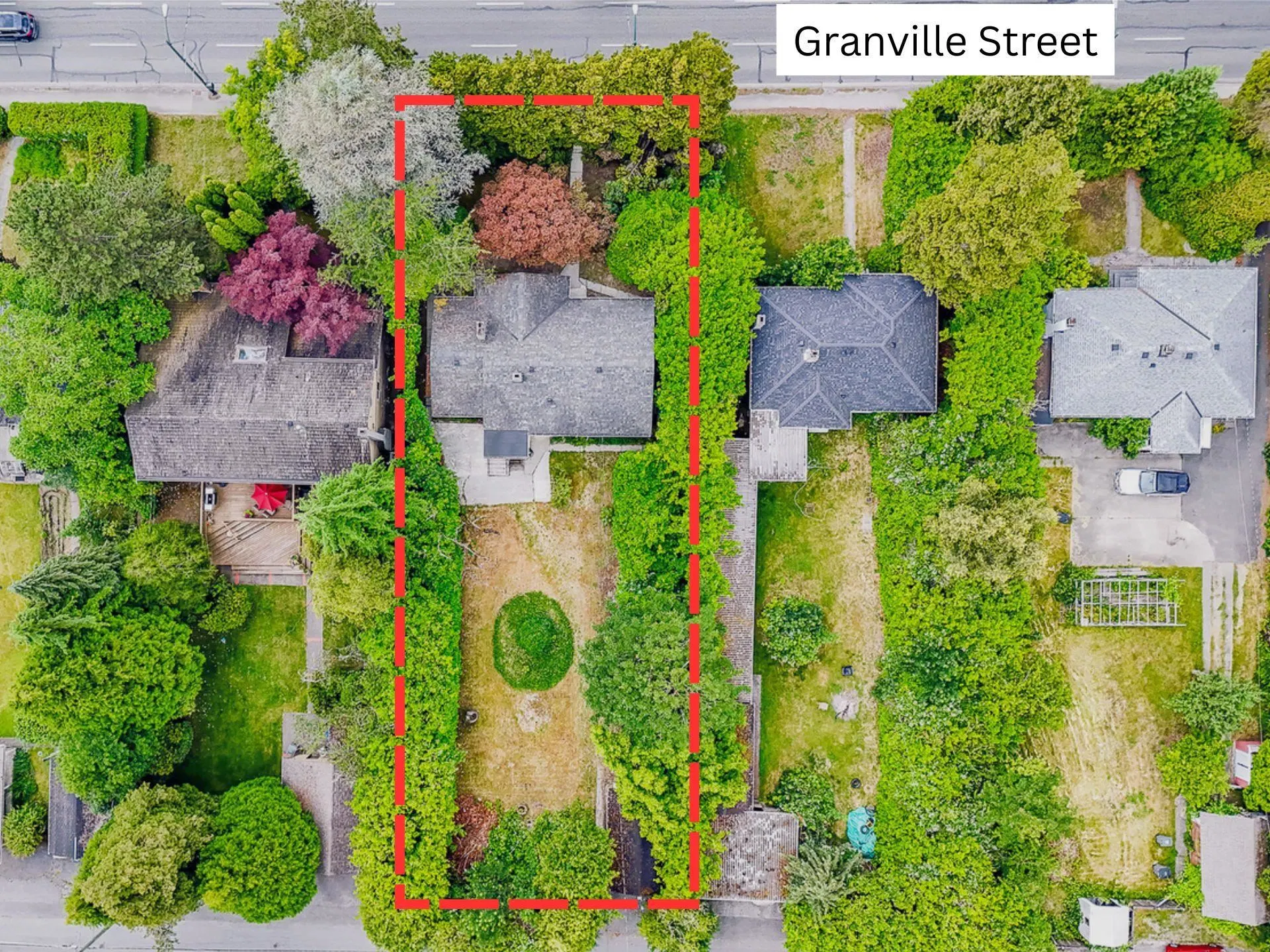Photo 1 of 4 at 6689 Granville Street