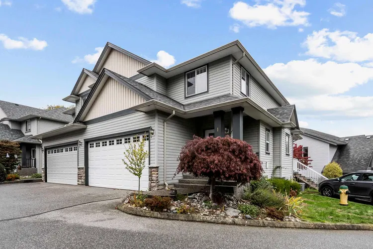 Photo 1 of 40 at #1 – 46330 Valleyview Road