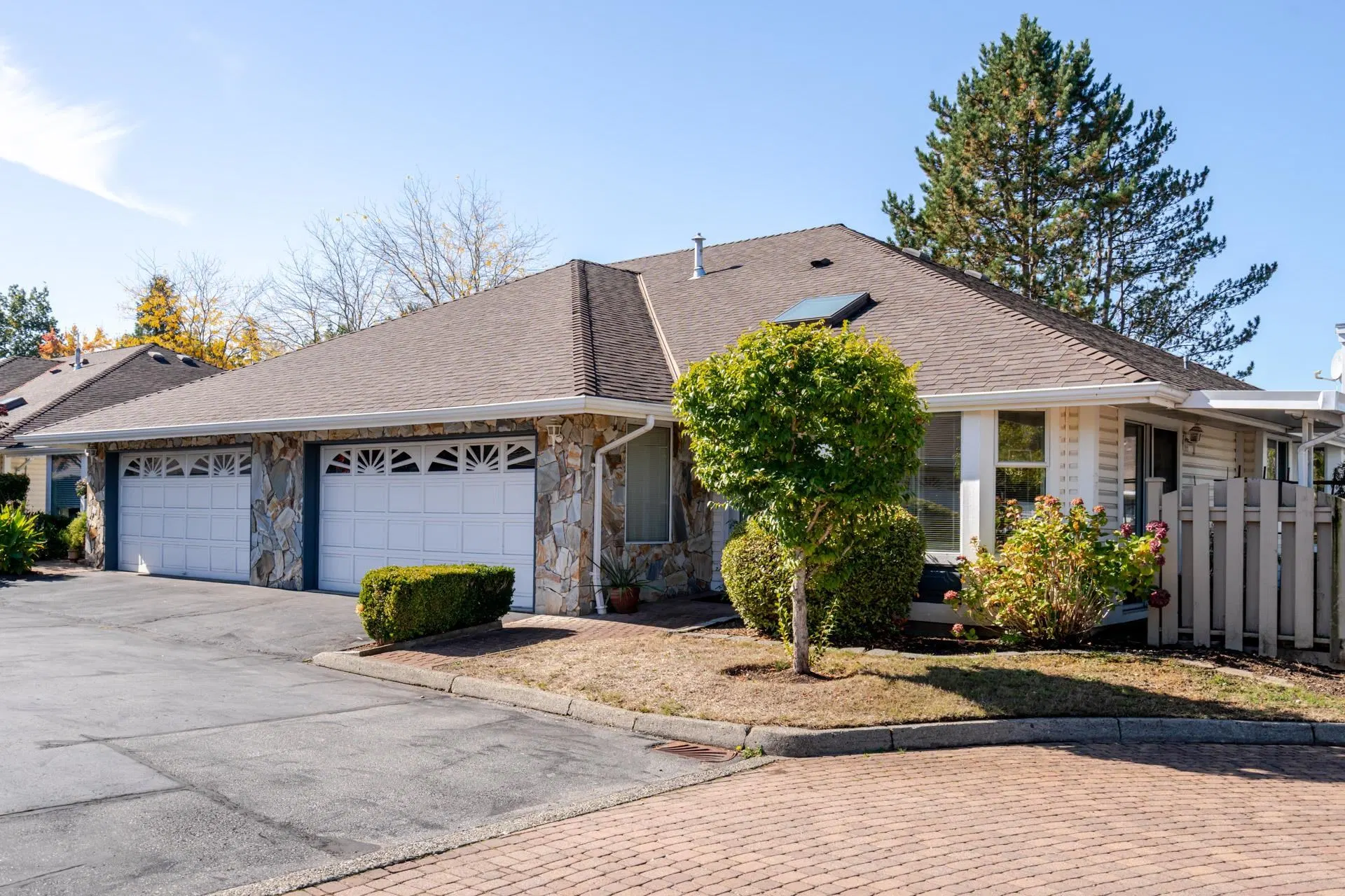 Photo 3 of 40 at #49 – 21746 52 Avenue