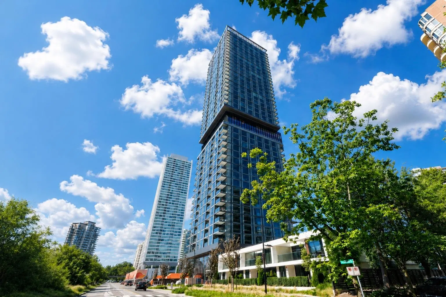 #1006 – 5987 Wilson Avenue
