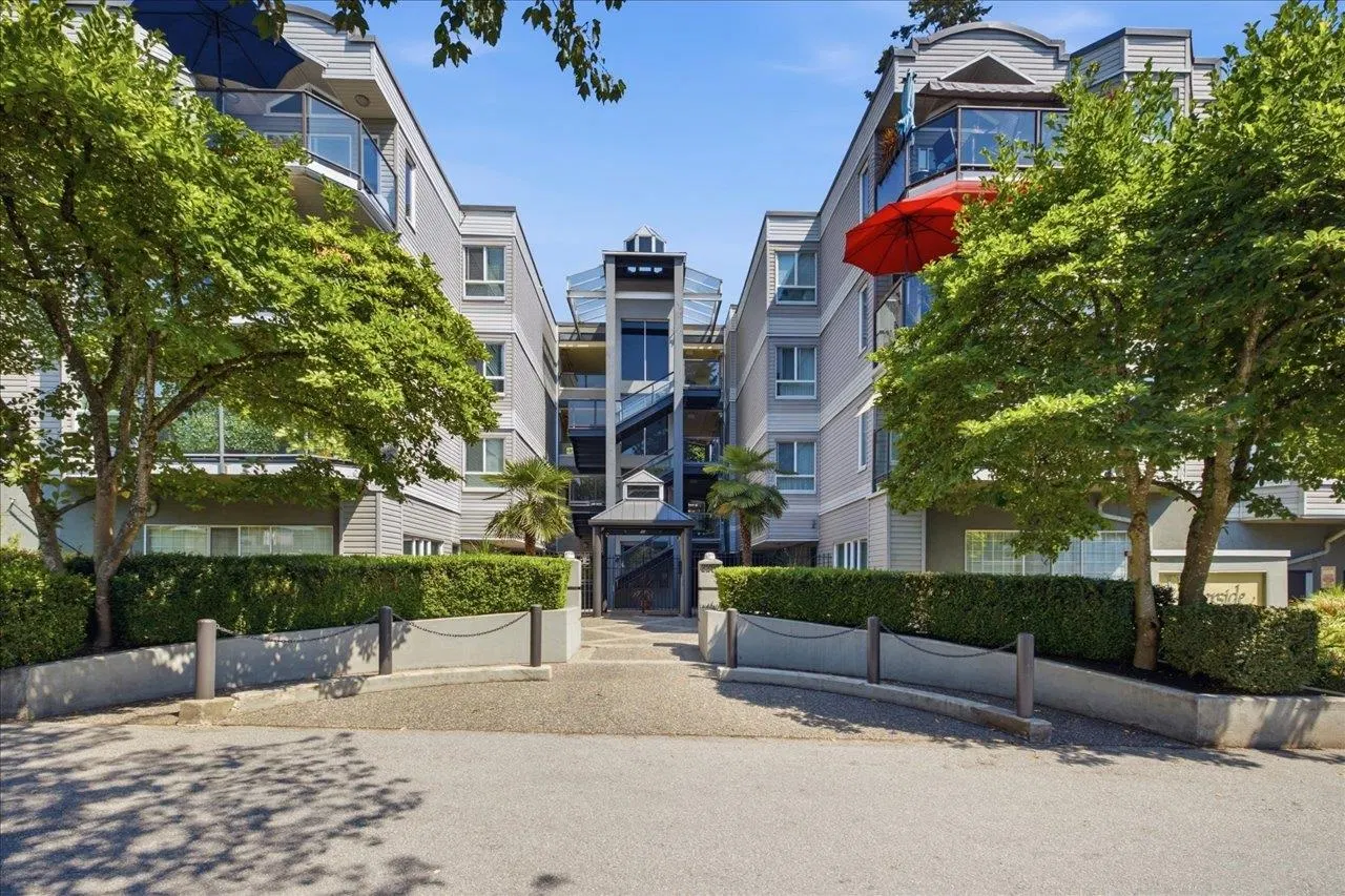 Photo 1 of 35 at #303 – 2250 SE Marine Drive