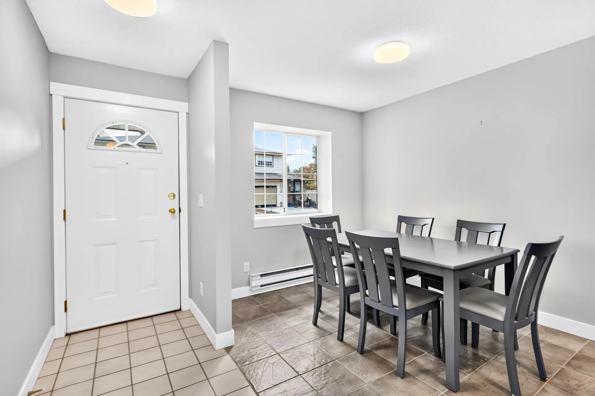 Photo 5 of 30 at #13 – 19270 119 Avenue