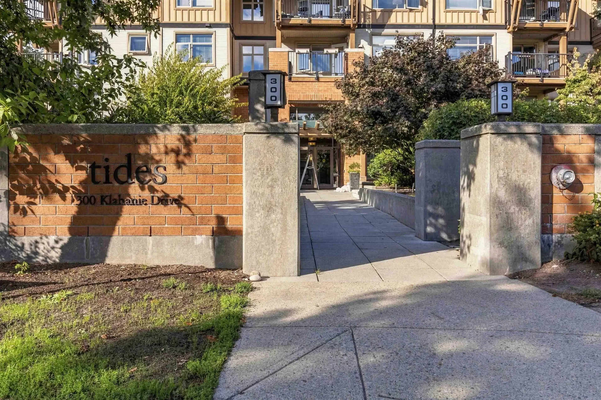 Photo 4 of 25 at #109 – 300 Klahanie Drive