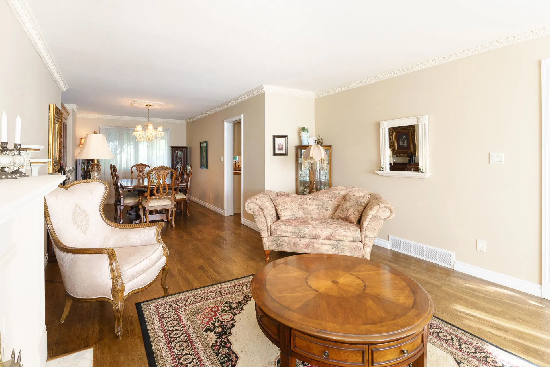 Photo 5 of 38 at 12612 215 Street