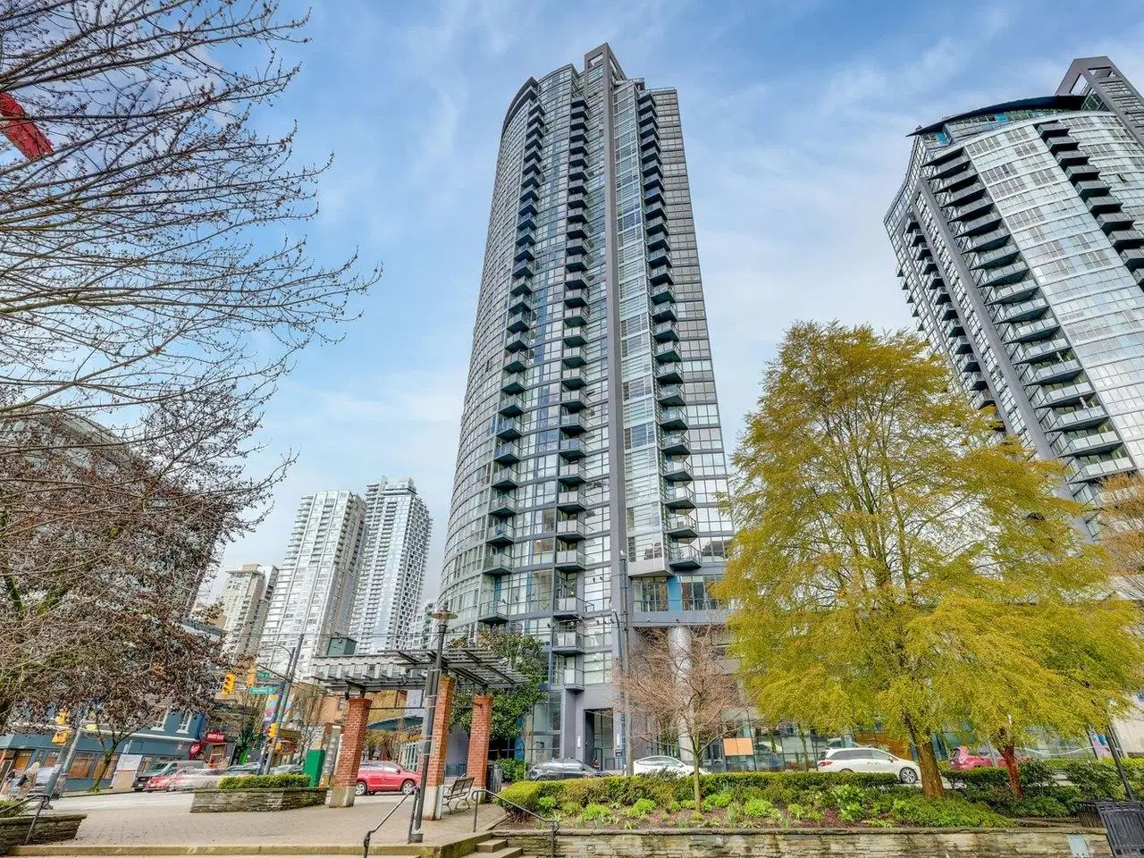 #1003 – 1199 Seymour Street