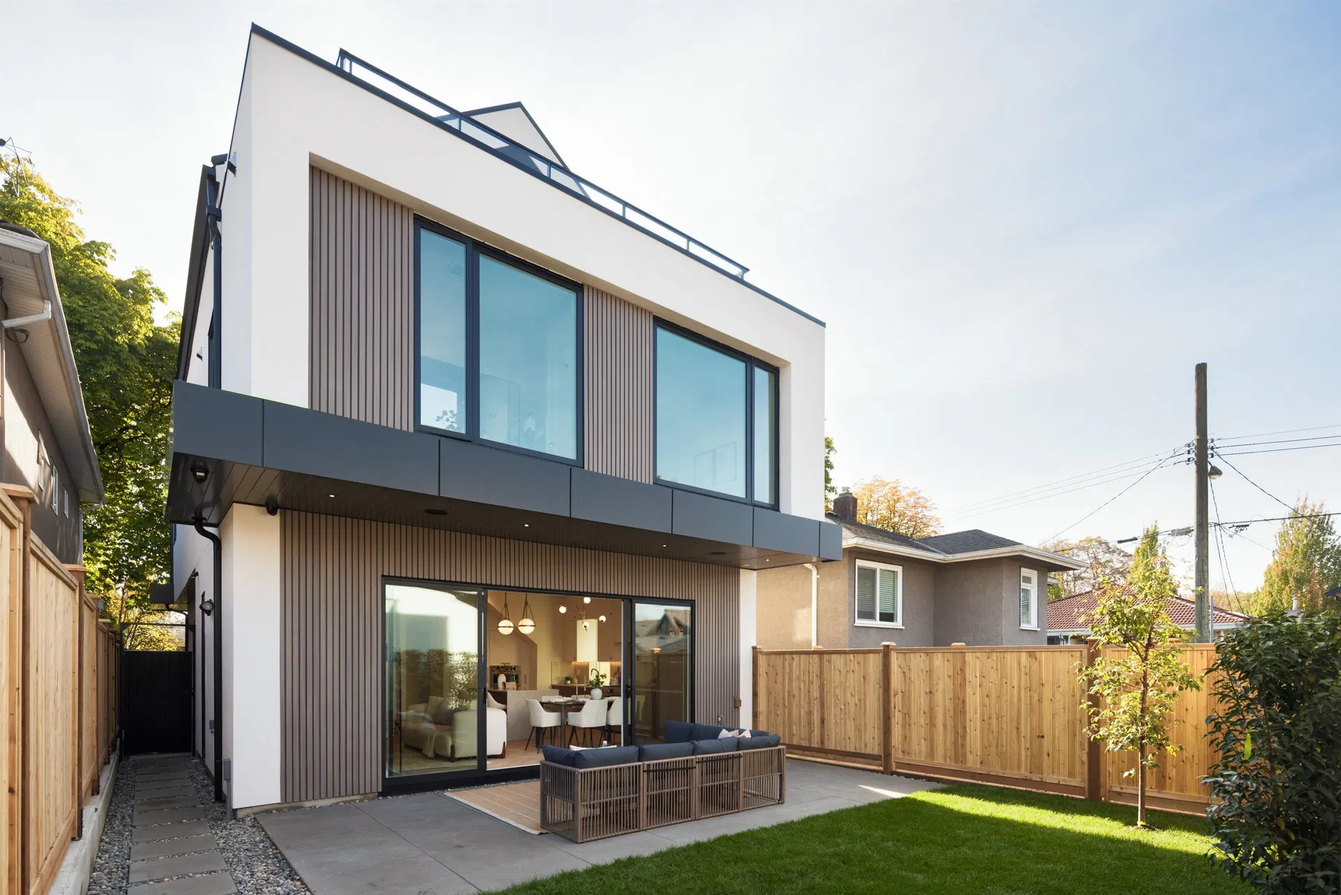 Photo 2 of 38 at #2 – 231 E 39th Avenue