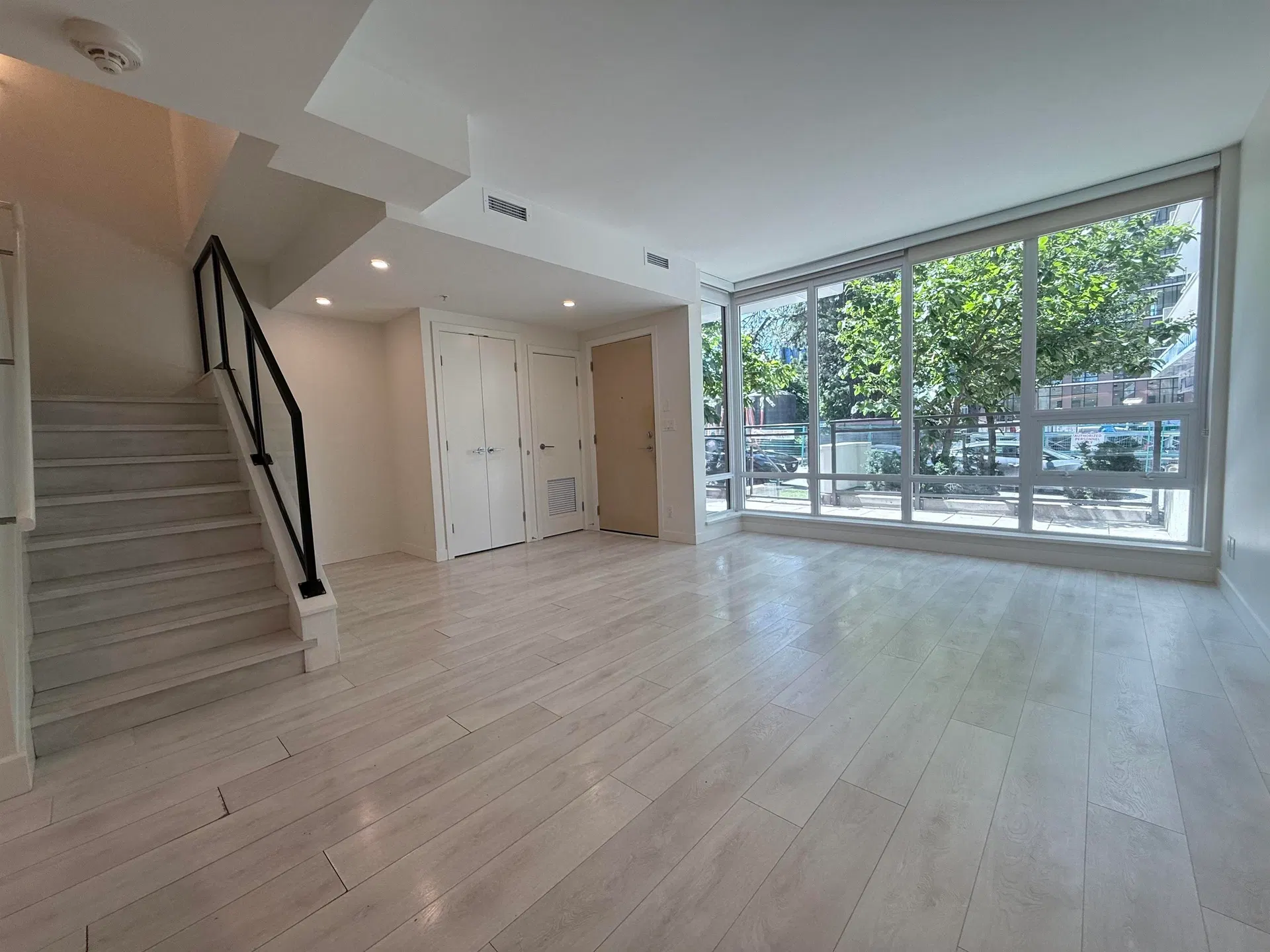 Photo 2 of 29 at TH10 – 10388 133 Street