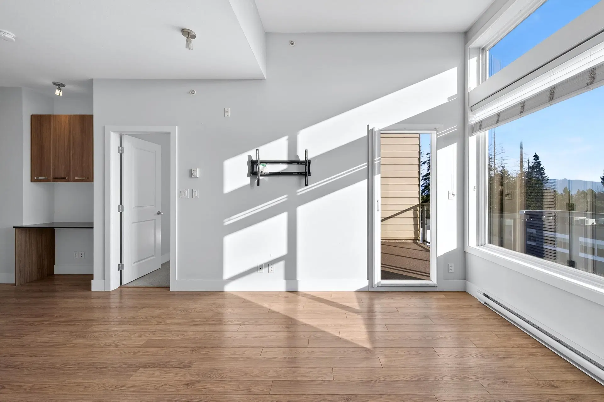 Photo 3 of 40 at #430 – 15956 86a Avenue