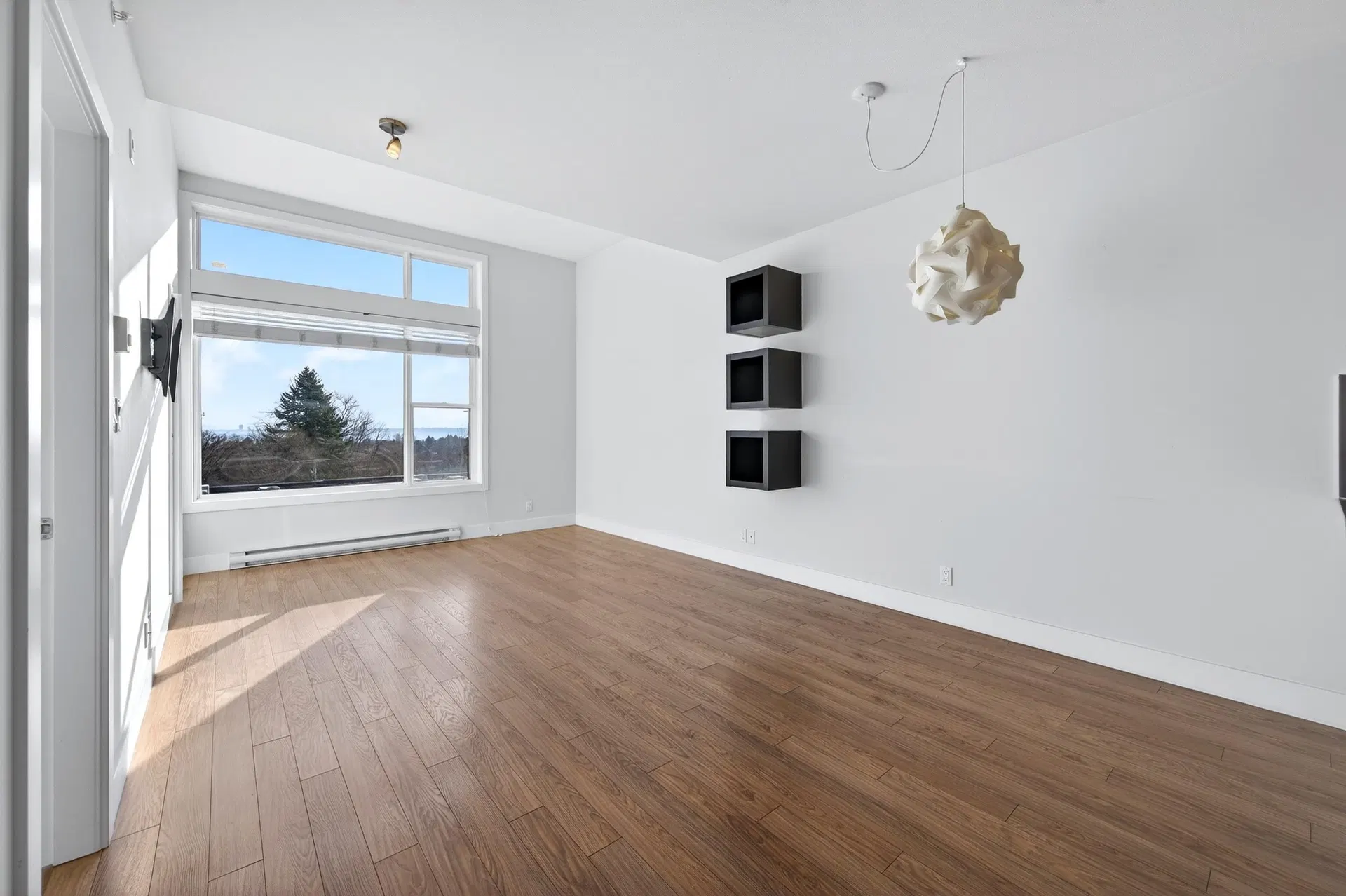 Photo 5 of 40 at #430 – 15956 86a Avenue