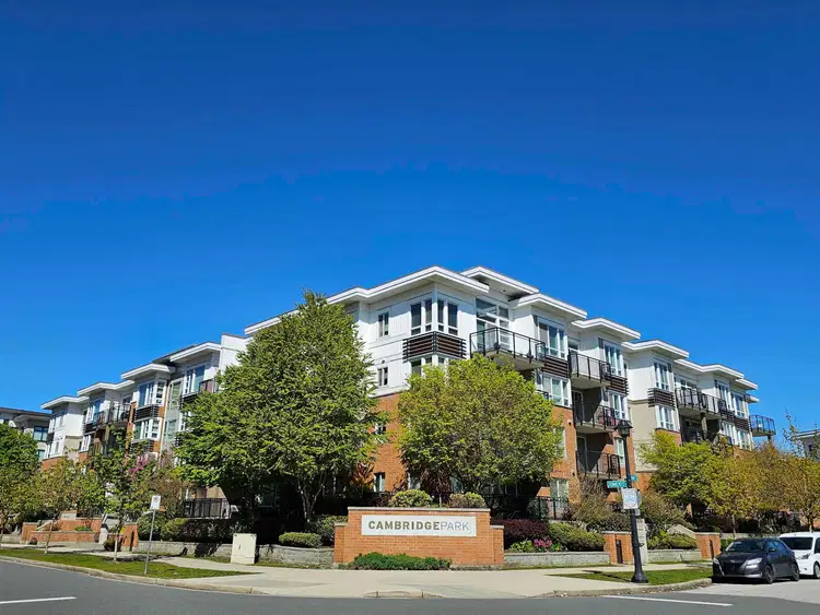 #205 – 9500 Odlin Road