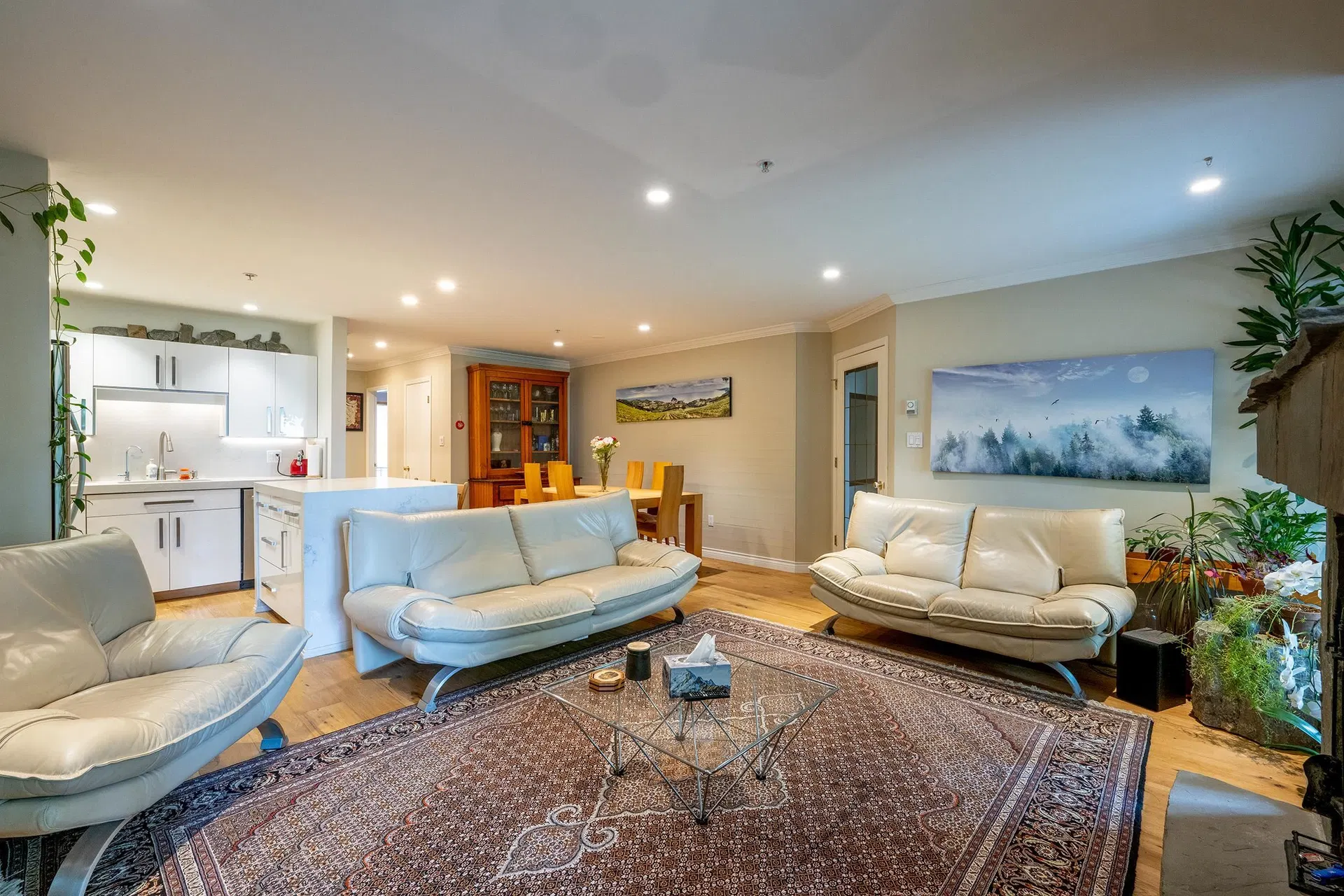 Photo 4 of 17 at #18 – 4637 Blackcomb Way