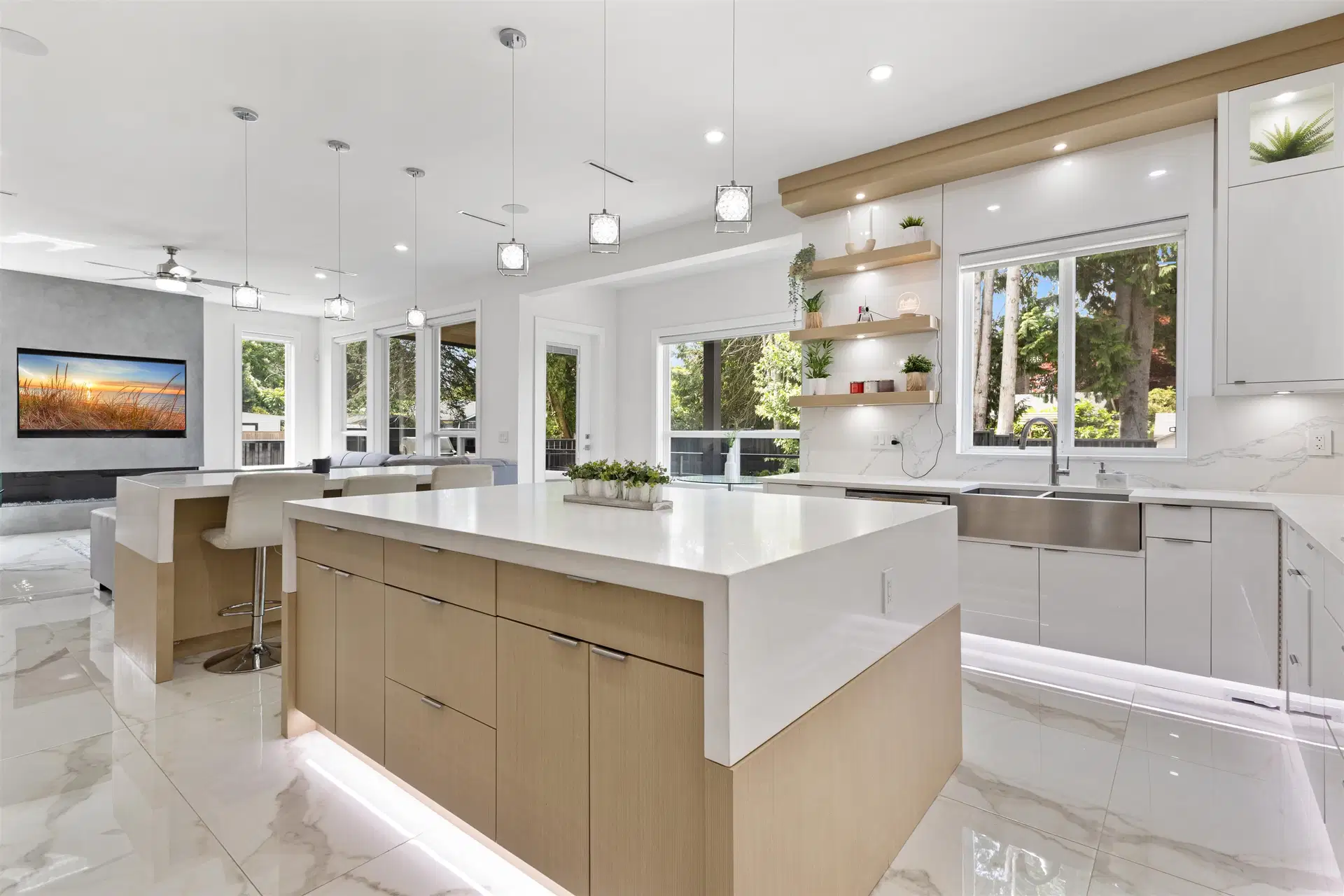 2343 Lobban Road