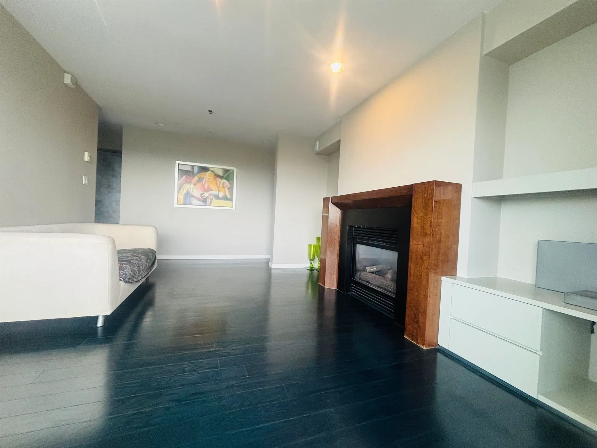 Photo 1 of 33 at #1100 – 5890 Balsam Street
