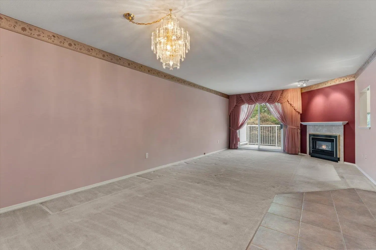 Photo 4 of 40 at #21 – 3902 Latimer Street
