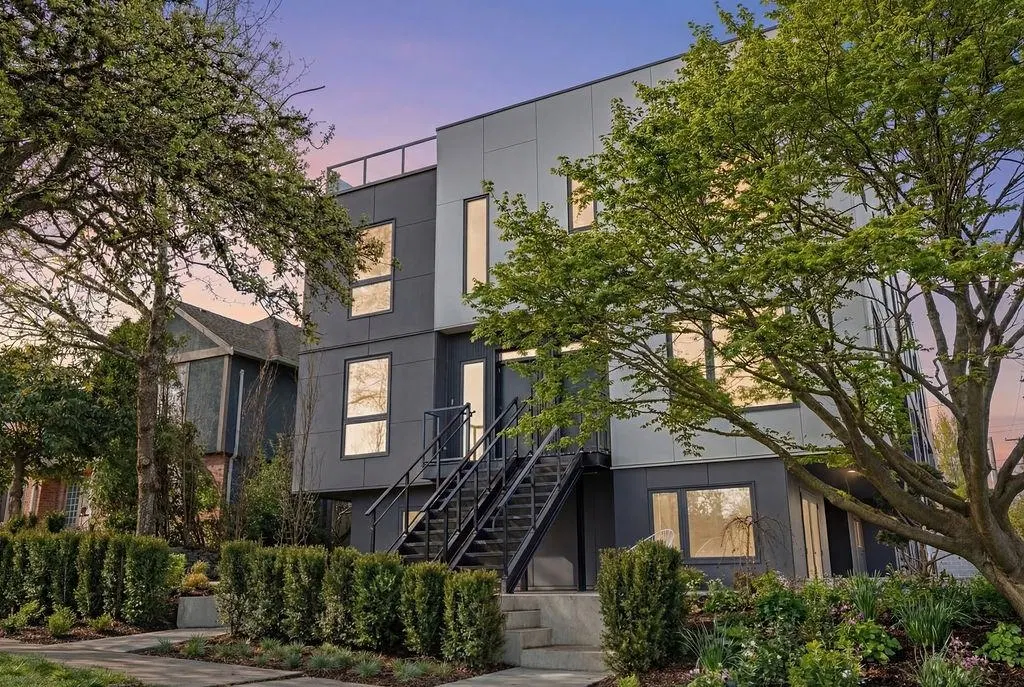 Photo 1 of 40 at 692 W 29th Avenue