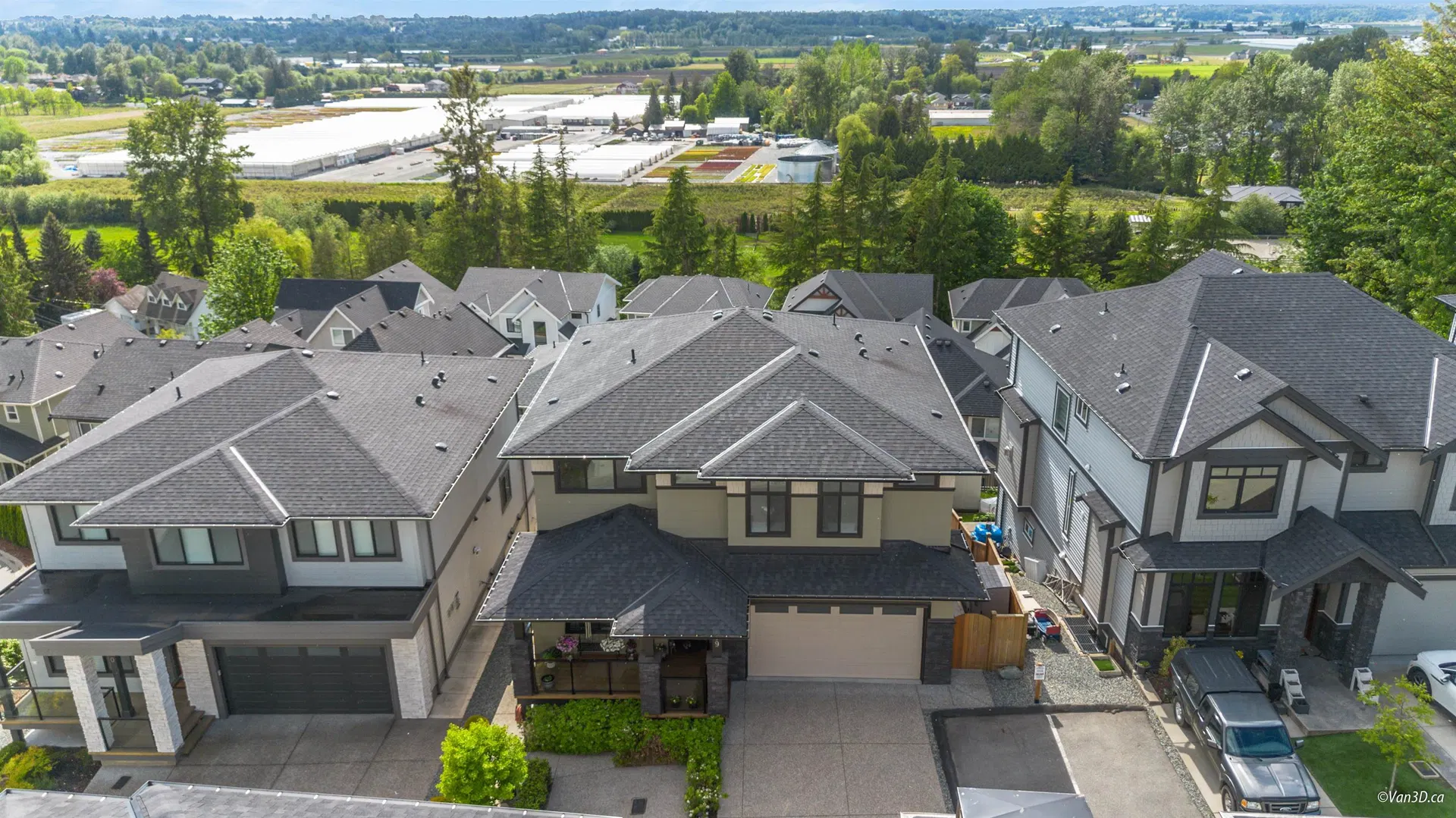 Photo 4 of 38 at #39 – 4295 Old Clayburn Road