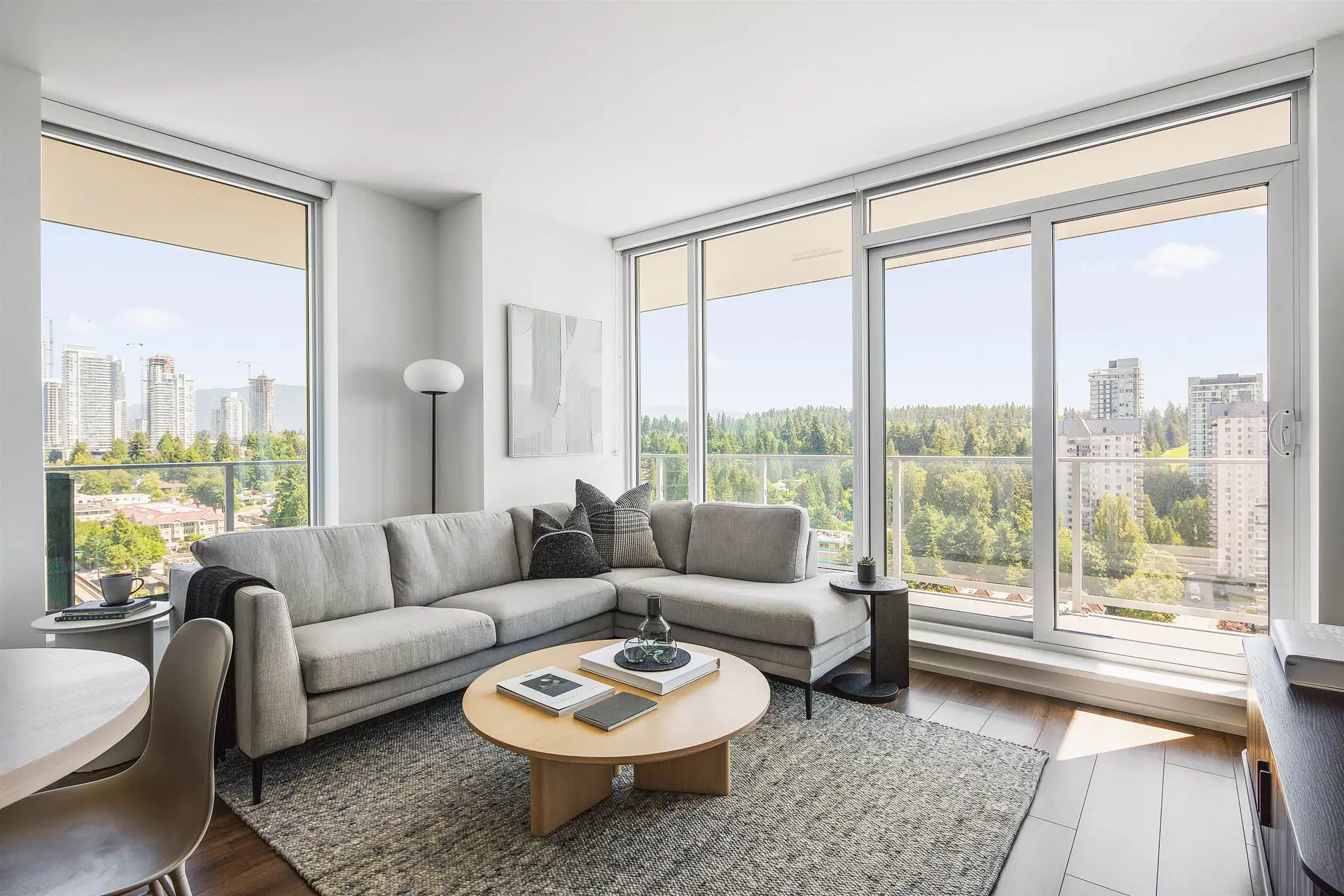 #1204 – 3888 Evergreen Place