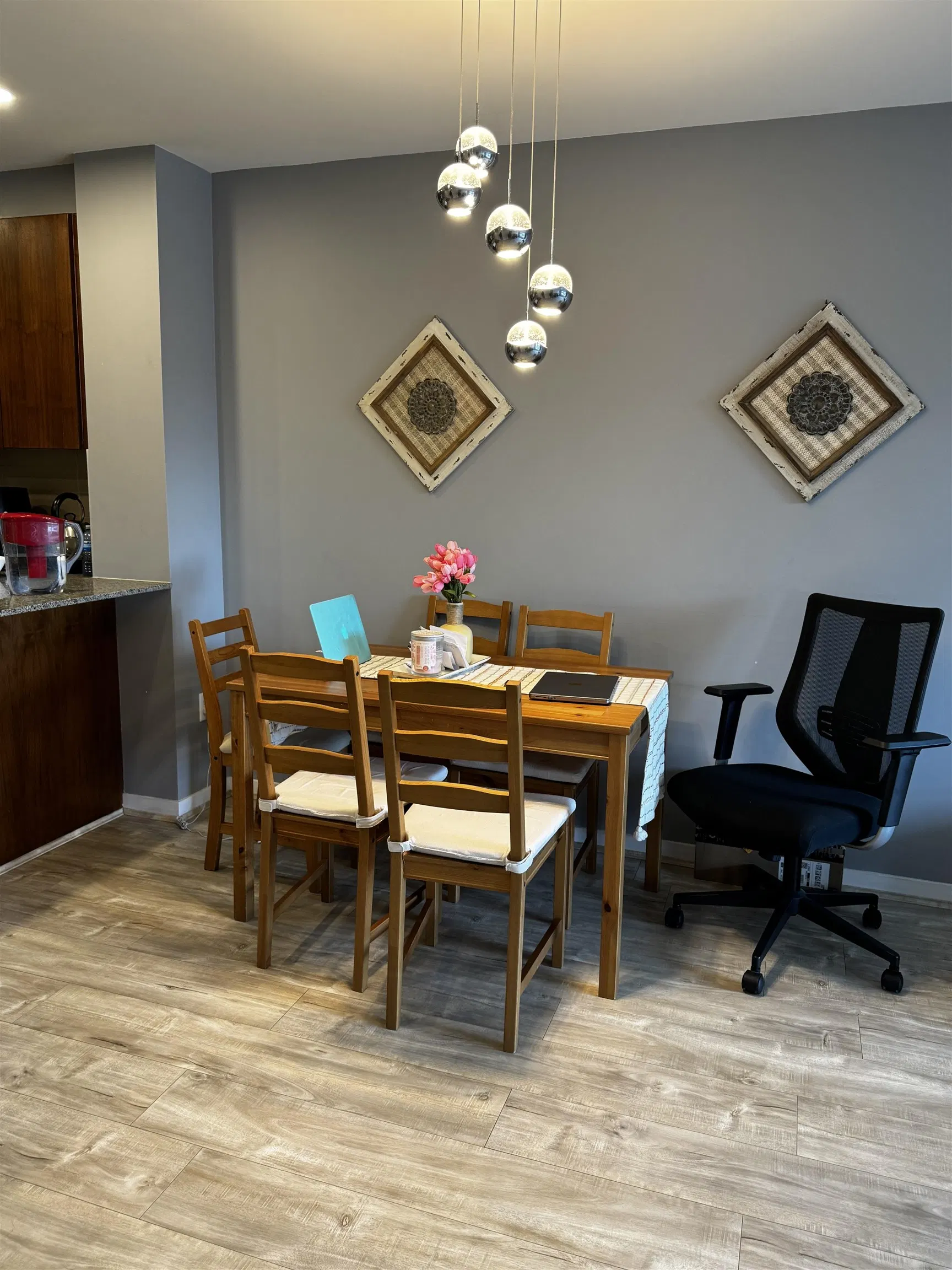 Photo 3 of 11 at #309 – 5889 Irmin Street