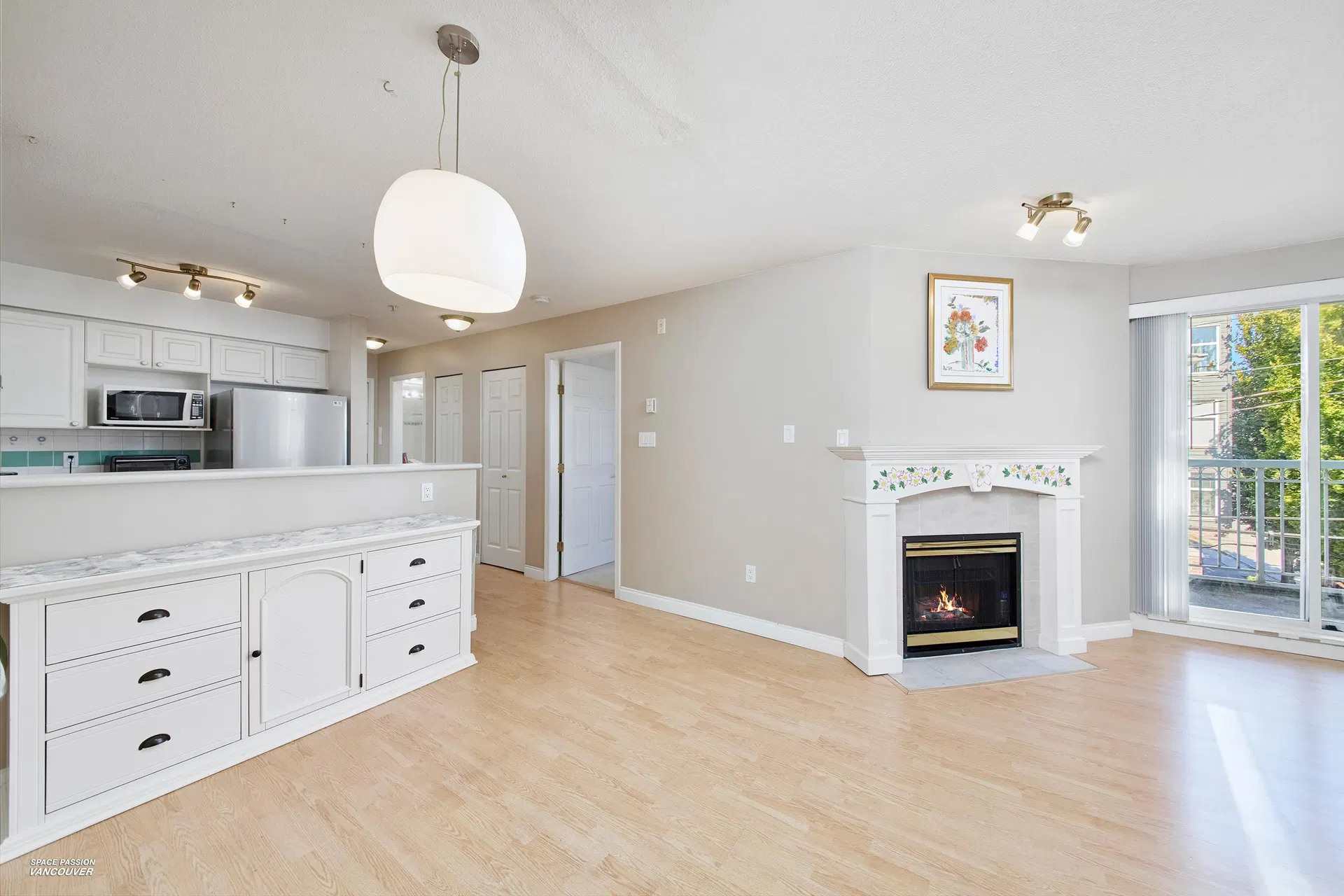 Photo 3 of 24 at #301 – 8989 Hudson Street
