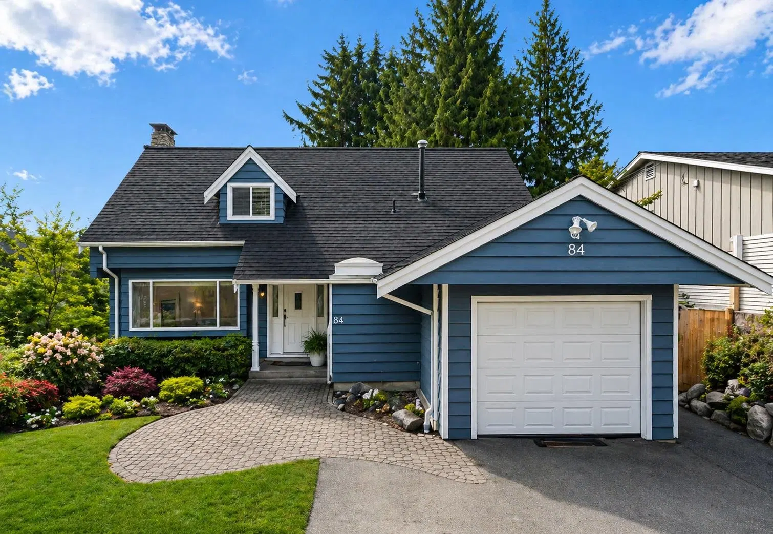 Photo 1 of 20 at 84 Laurie Crescent