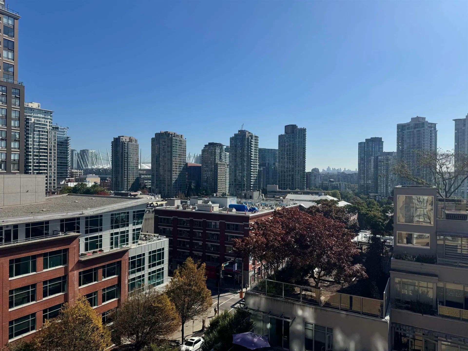 Photo 3 of 37 at #903 – 488 Helmcken Street