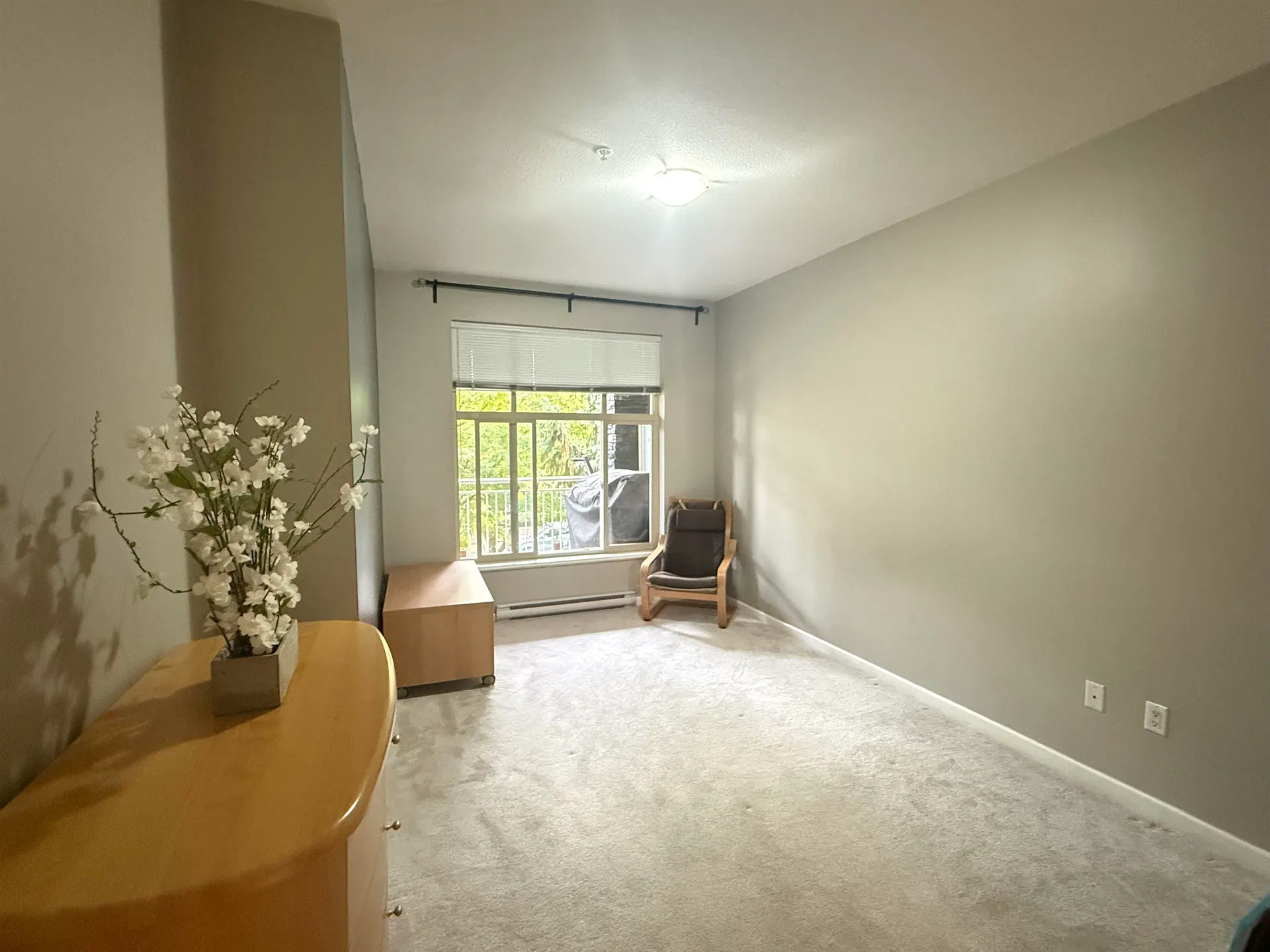 Photo 4 of 21 at #218 – 2477 Kelly Avenue