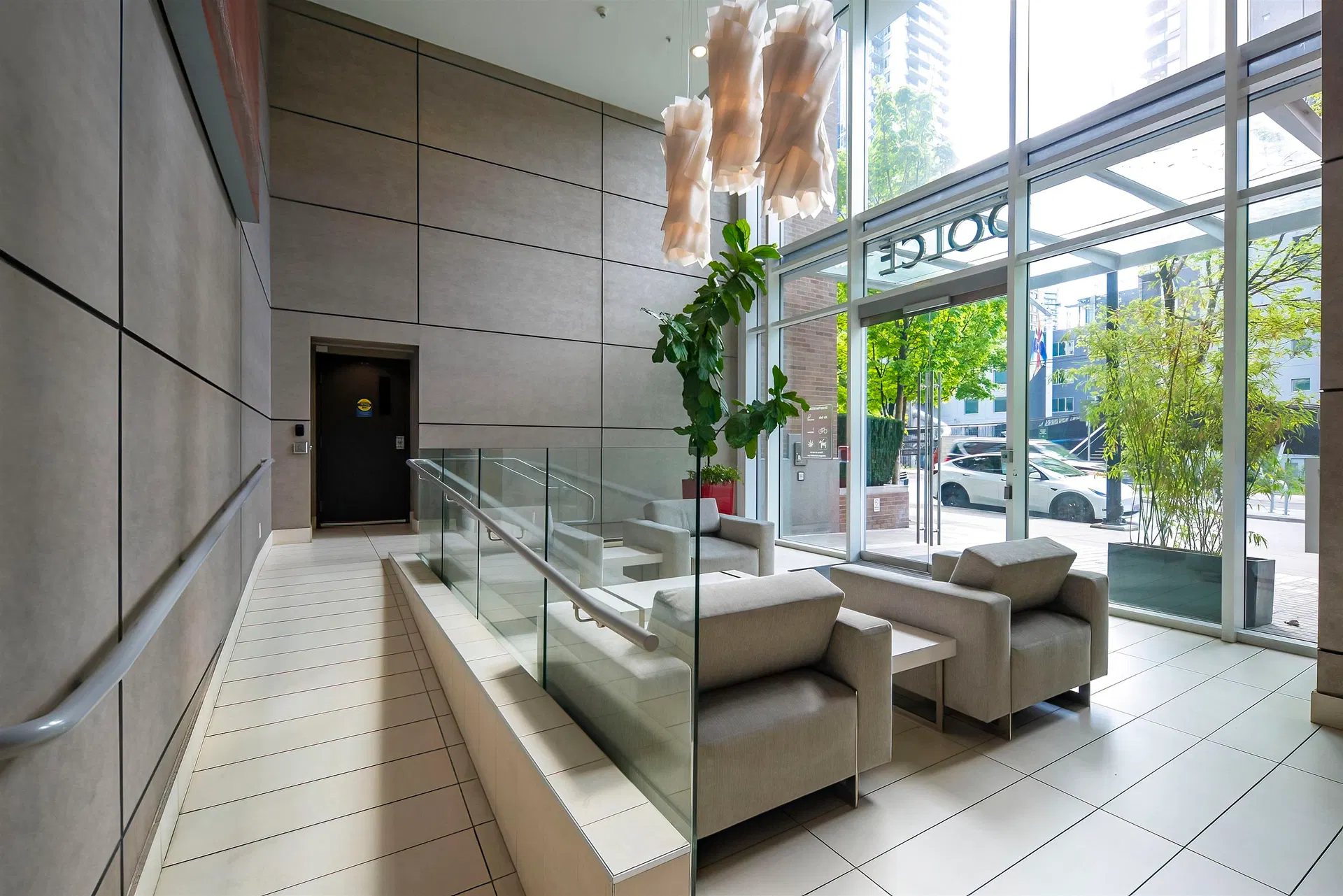 Photo 4 of 27 at #2306 – 535 Smithe Street