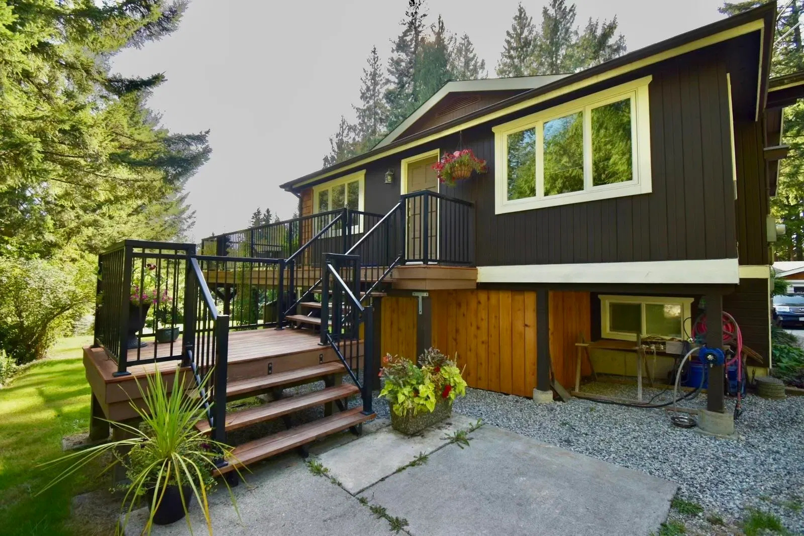 2703 Robinson Road
