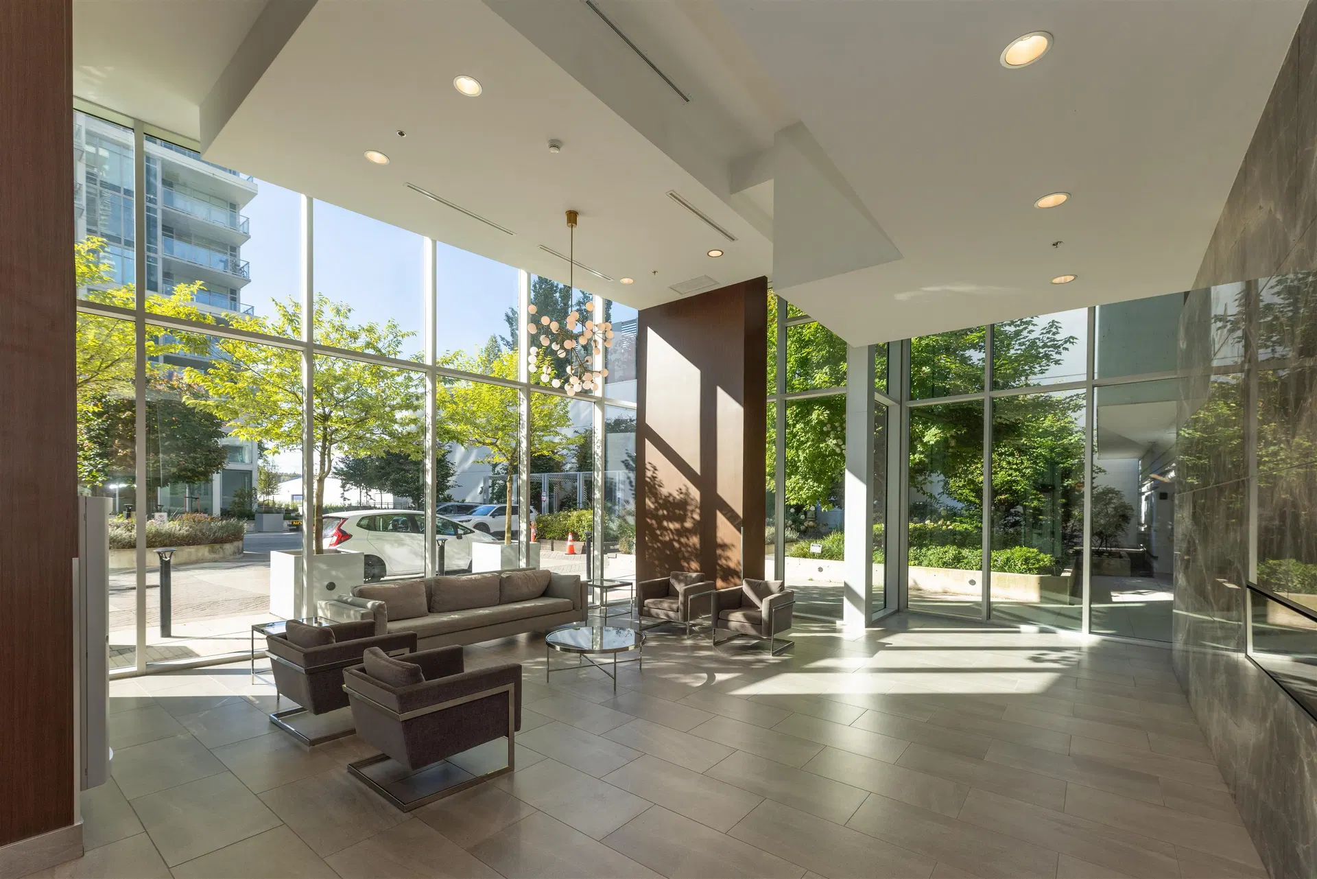 Photo 1 of 32 at #1206 – 2311 Beta Avenue