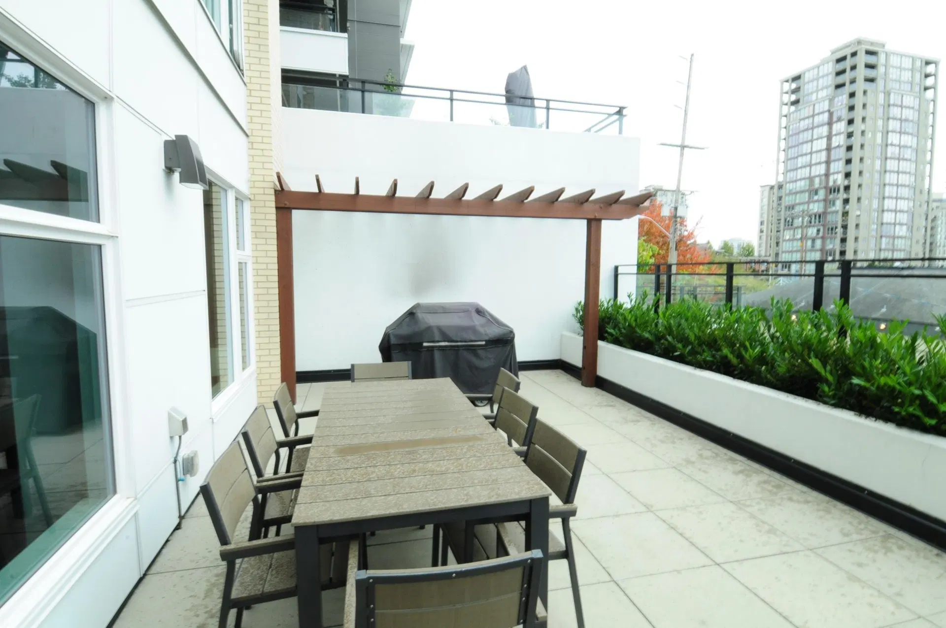 Photo 4 of 23 at #307 – 1012 Auckland Street
